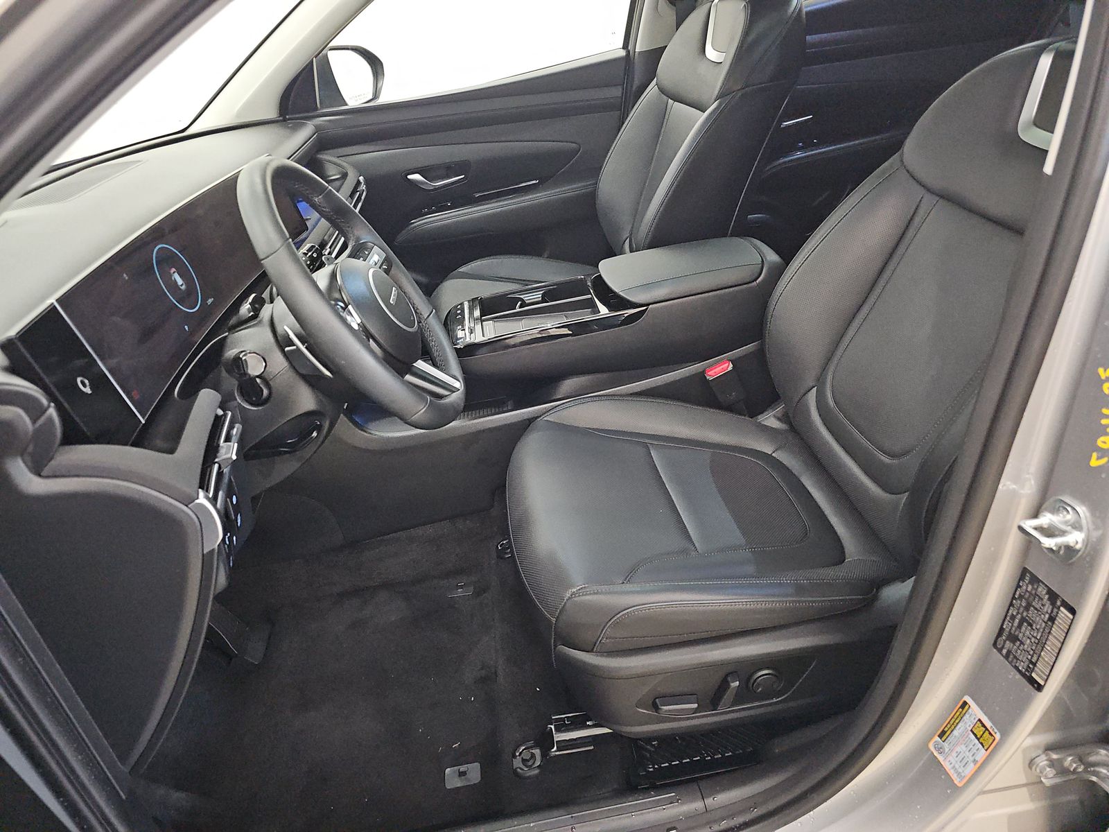 2025 Hyundai Tucson Hybrid Limited AWD