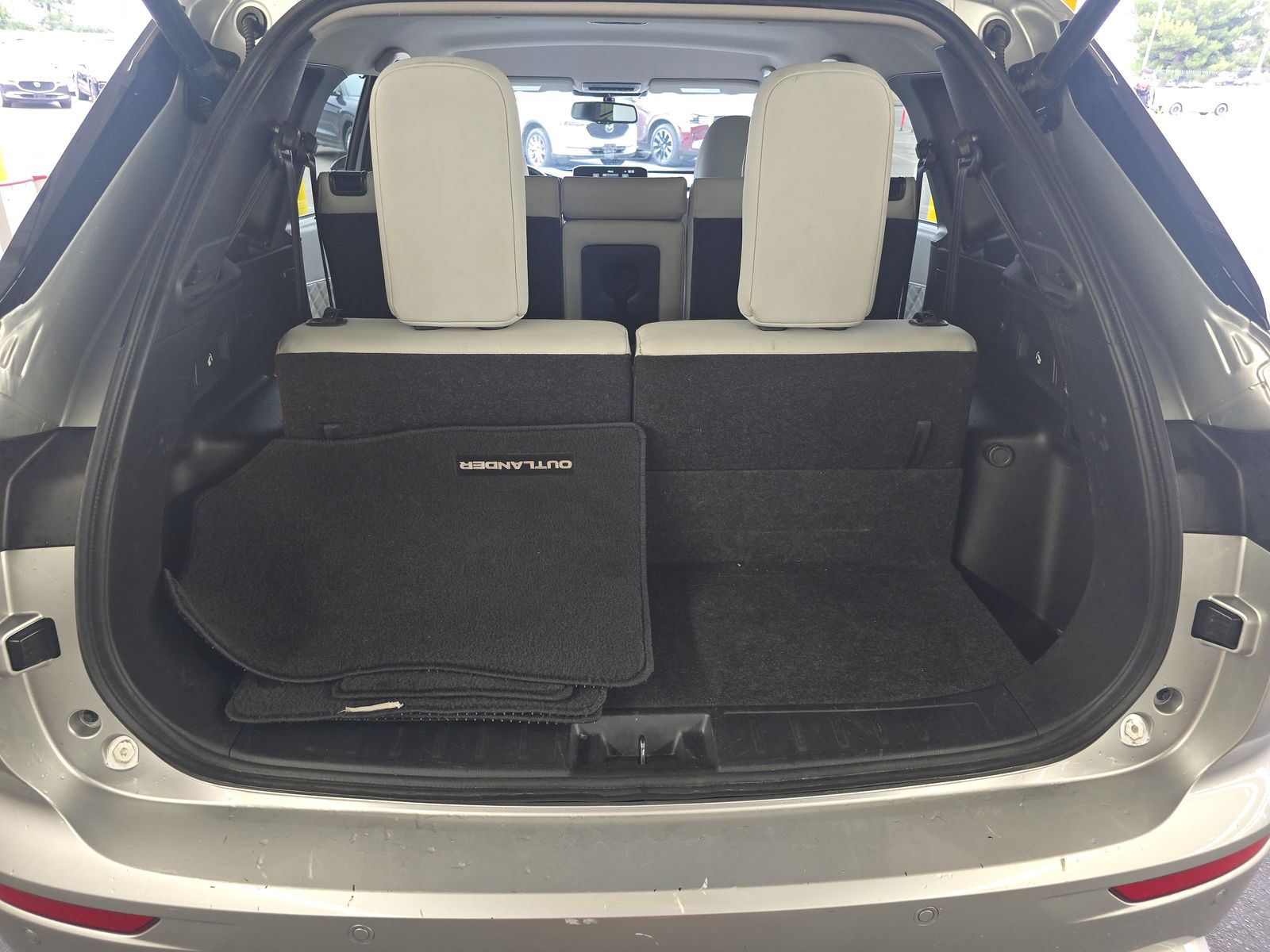 2024 Mitsubishi Outlander SEL FWD