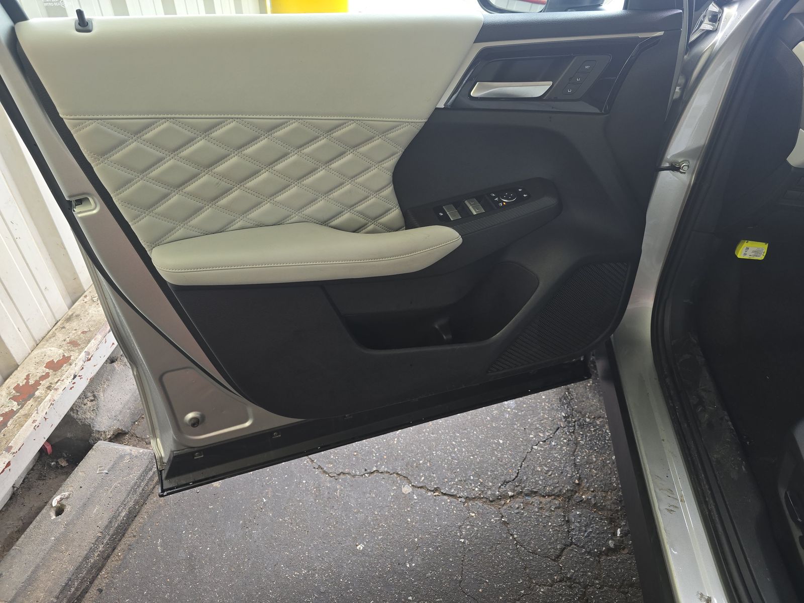 2024 Mitsubishi Outlander SEL FWD