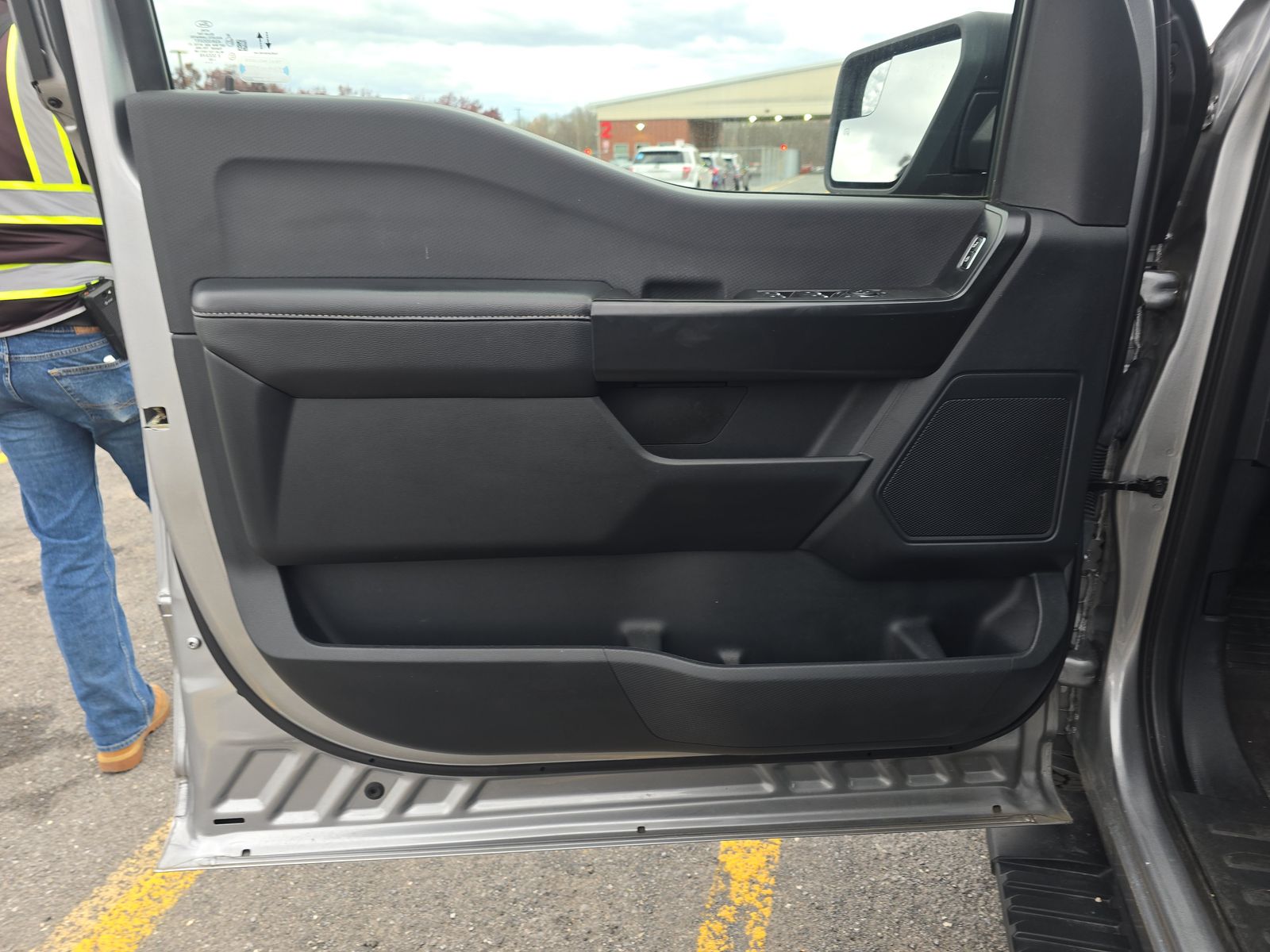 2022 Ford F-150 XL AWD