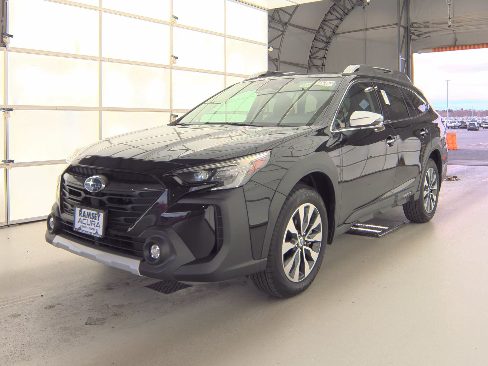 2023 Subaru Outback Touring AWD