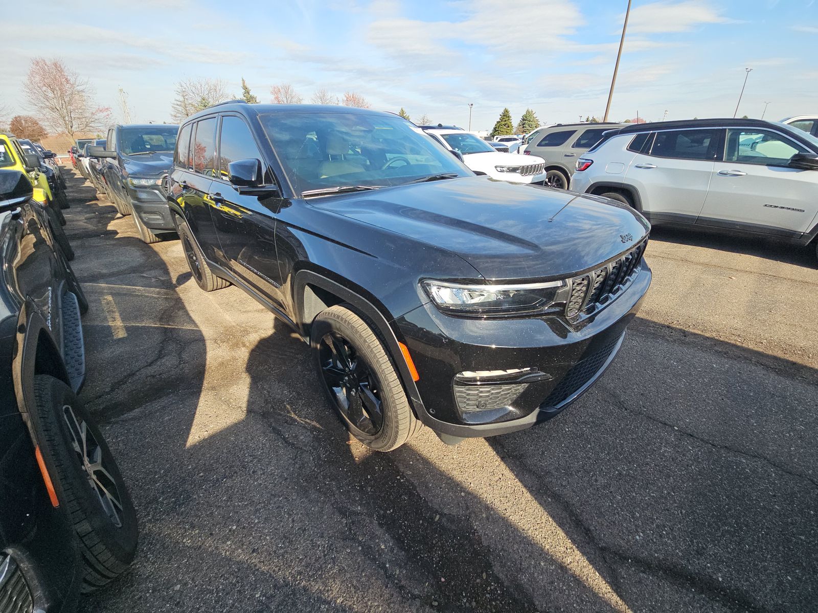 2025 Jeep Grand Cherokee Limited AWD