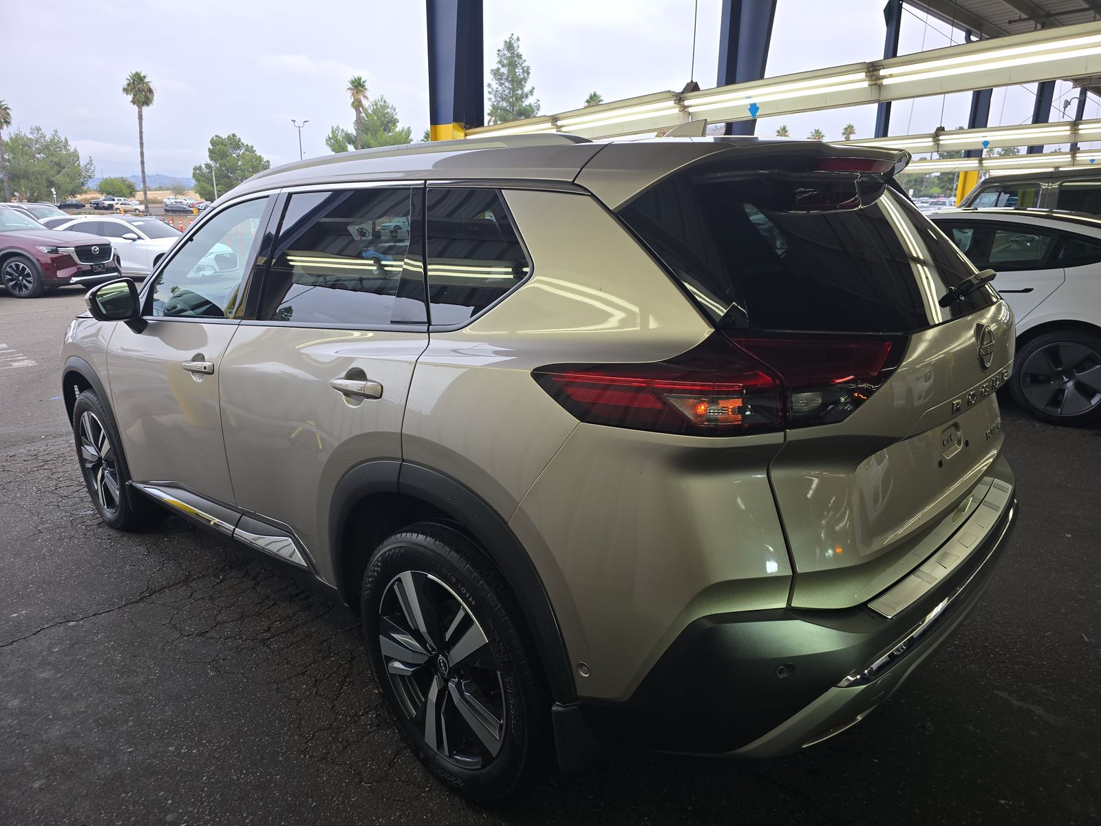 2023 Nissan Rogue Platinum FWD