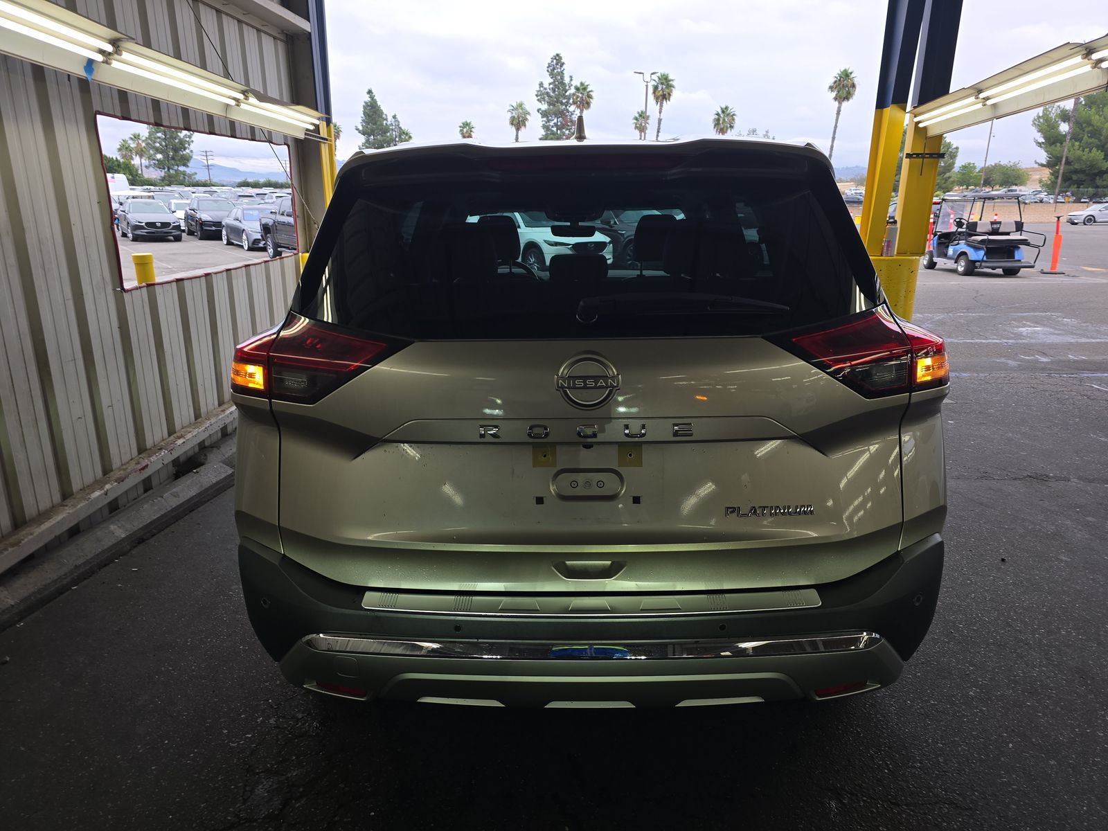 2023 Nissan Rogue Platinum FWD