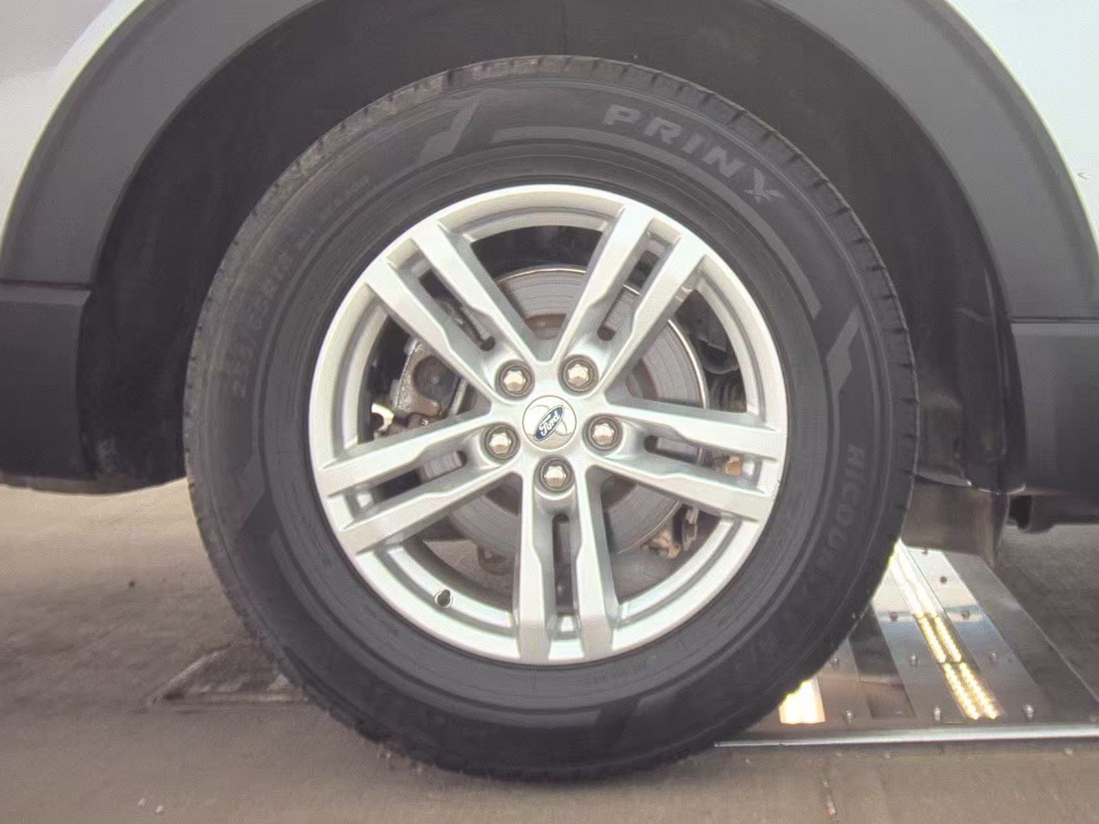 2022 Ford Explorer XLT AWD