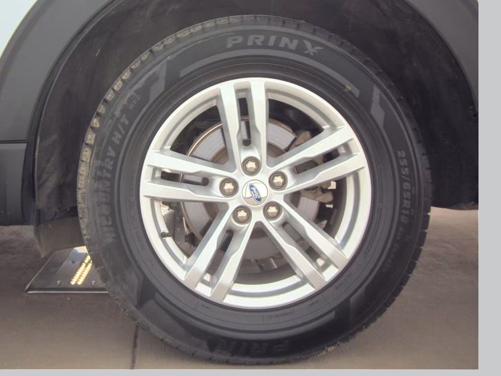 2022 Ford Explorer XLT AWD