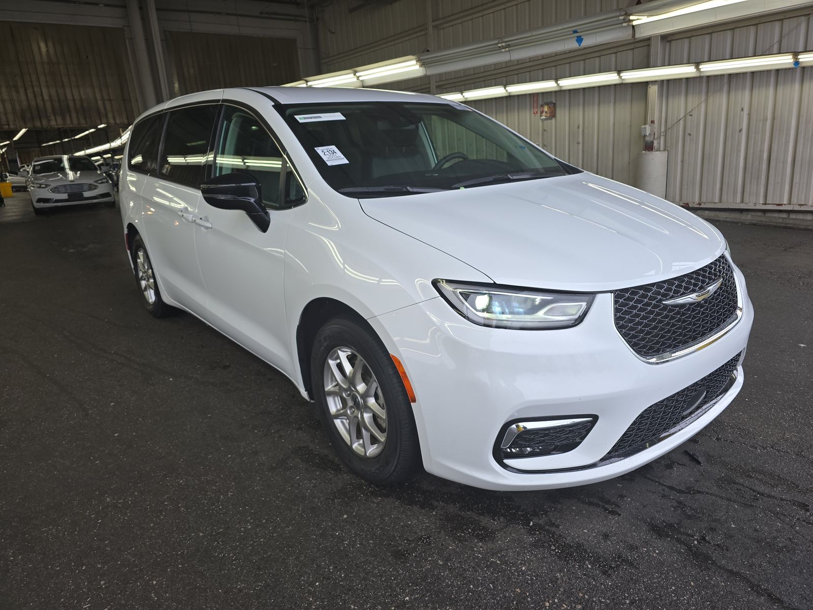 2024 Chrysler Pacifica Touring L FWD