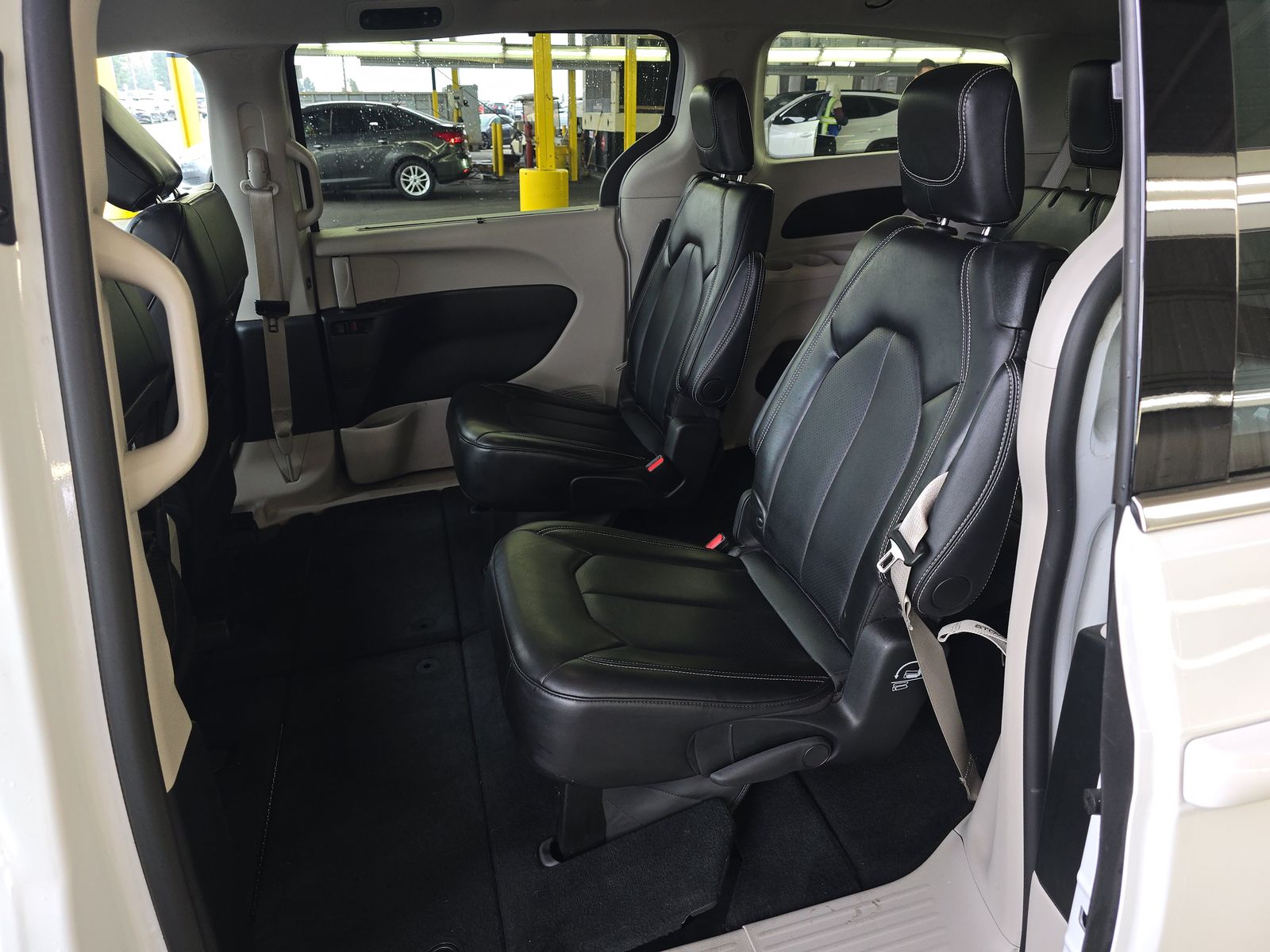 2024 Chrysler Pacifica Touring L FWD