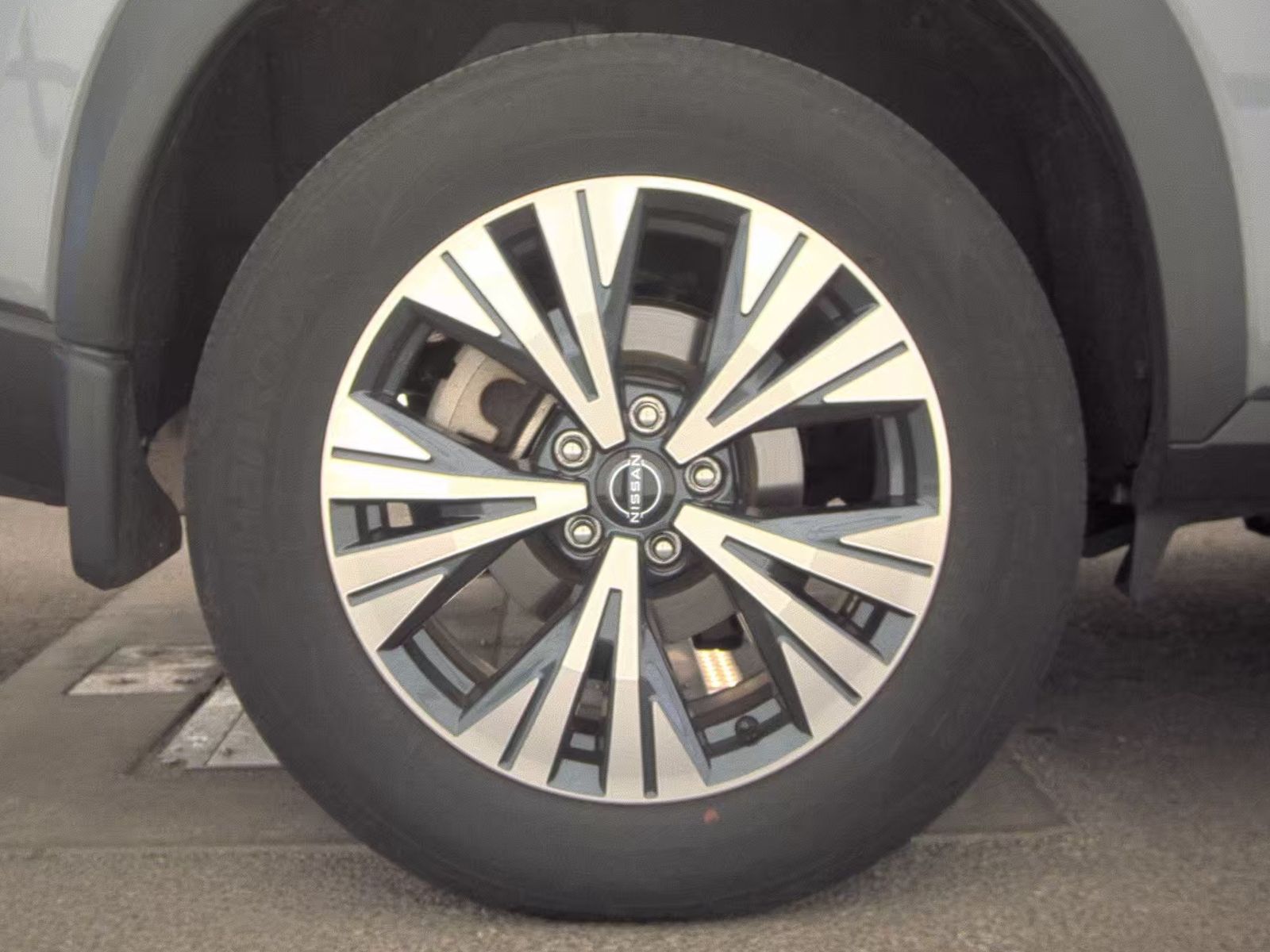 2023 Nissan Rogue SV AWD