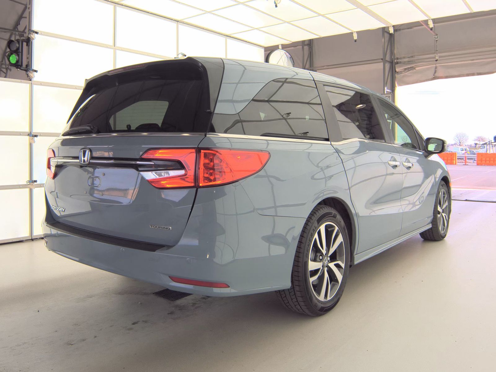 2023 Honda Odyssey Touring FWD