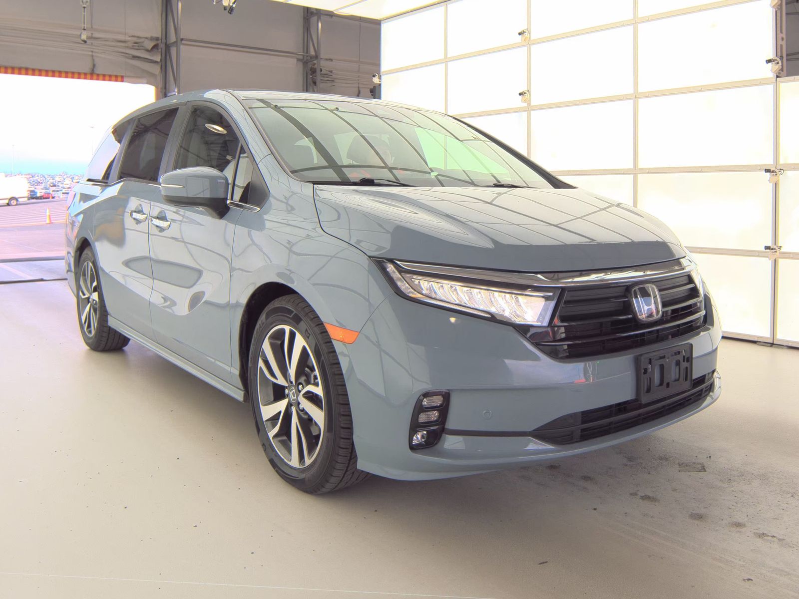 2023 Honda Odyssey Touring FWD