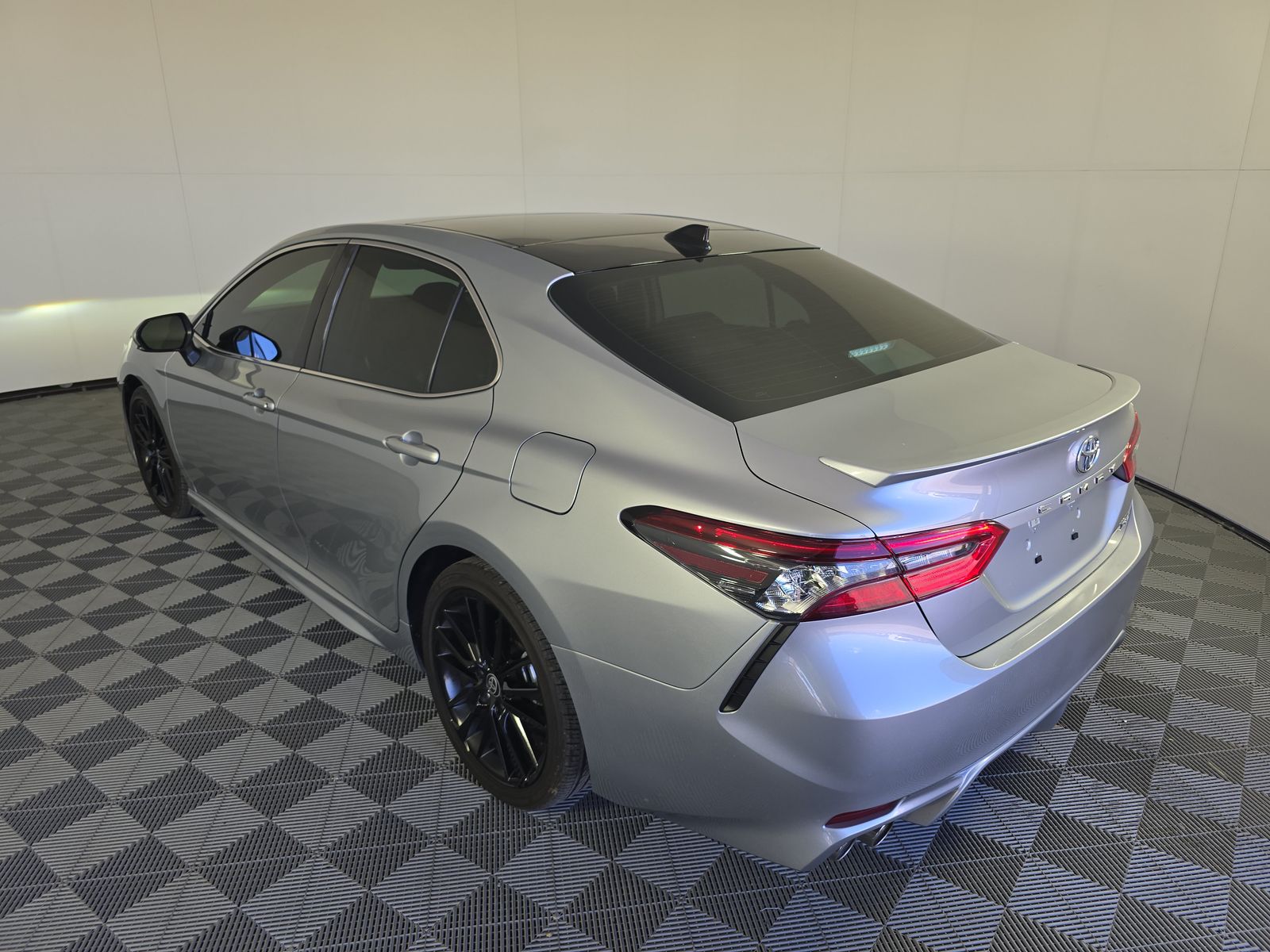 2022 Toyota Camry XSE FWD