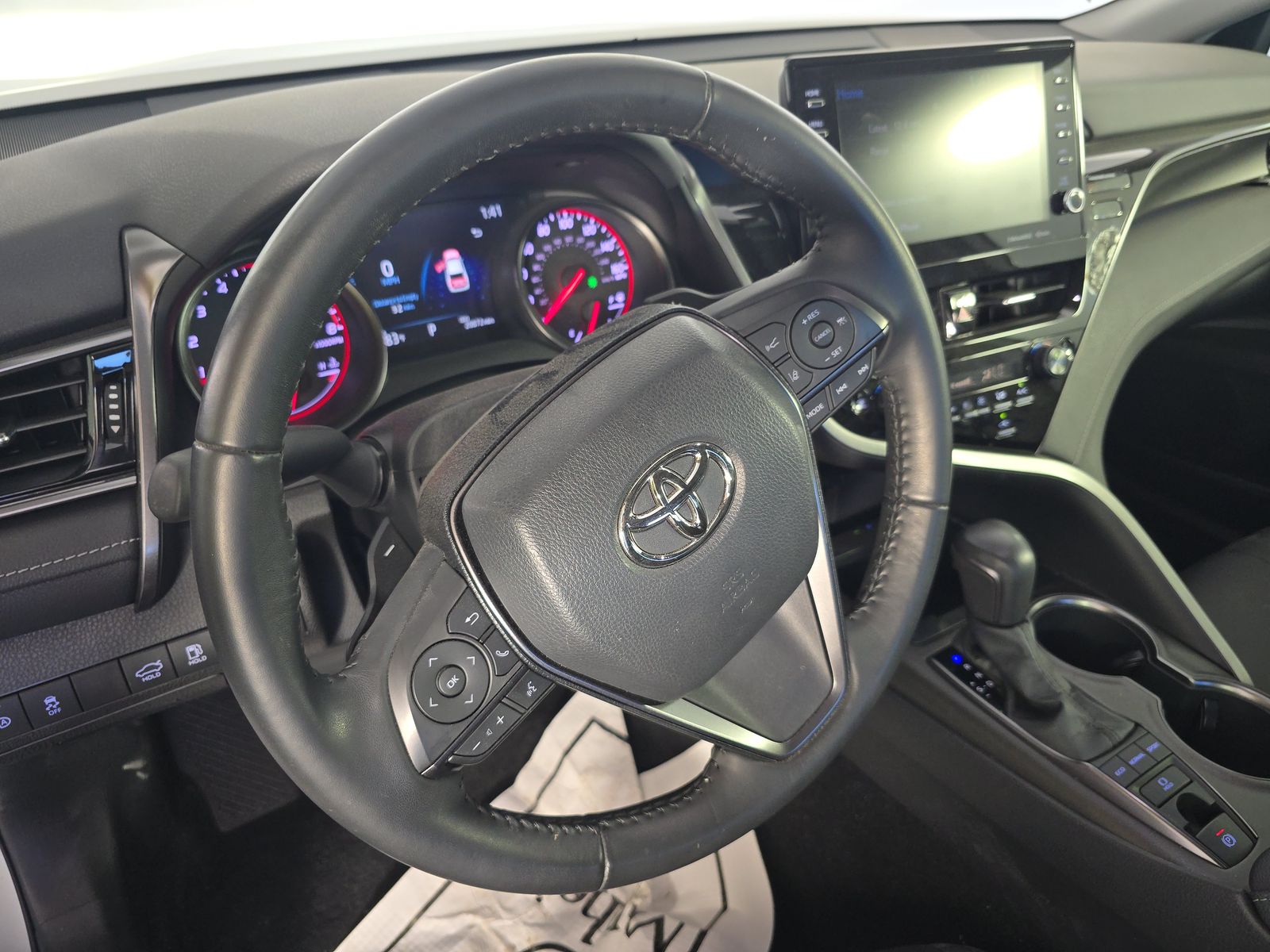 2022 Toyota Camry XSE FWD