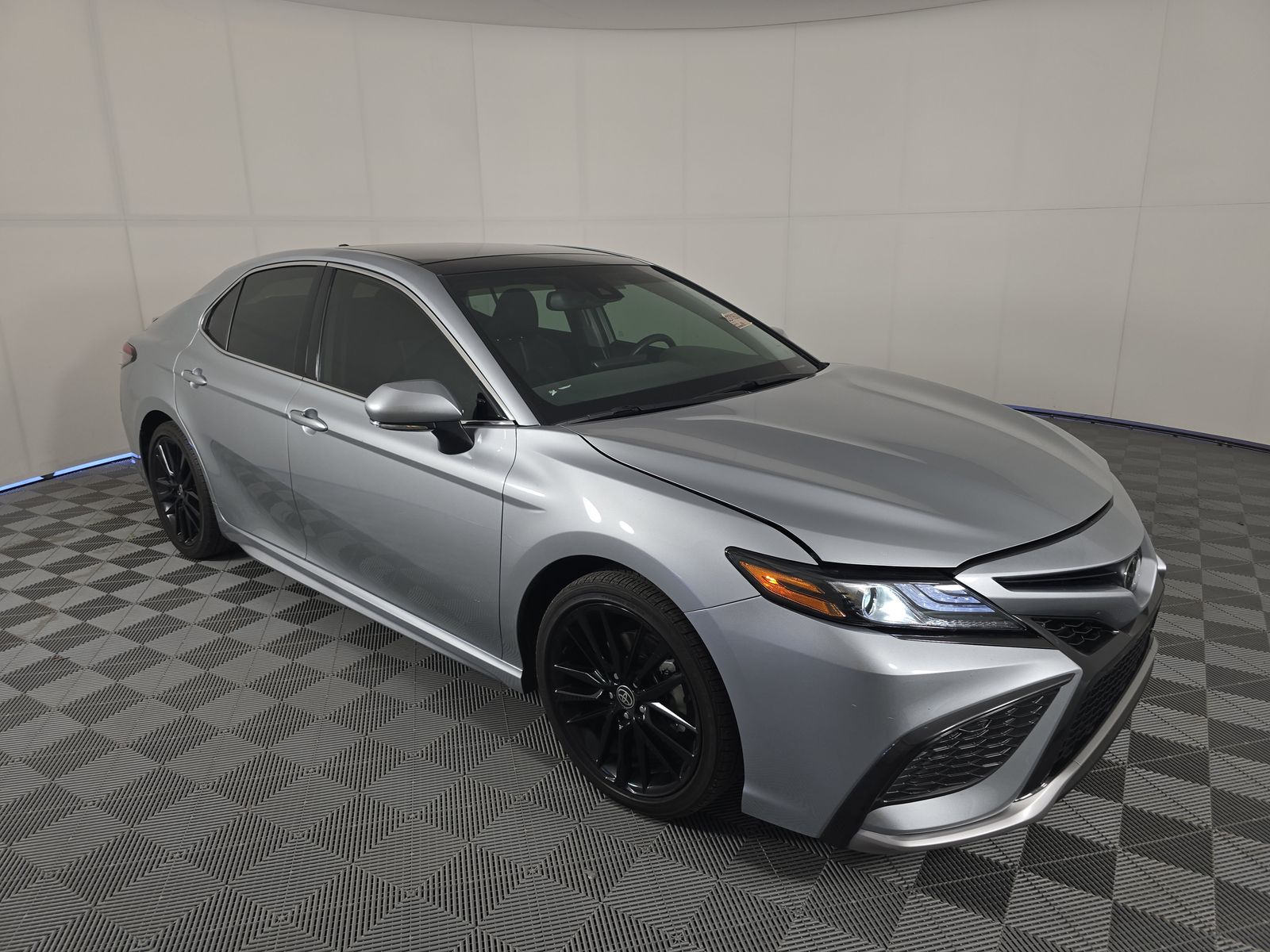 2022 Toyota Camry XSE FWD