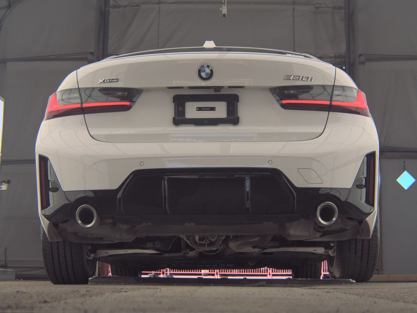 2025 BMW 3 Series 330i xDrive AWD