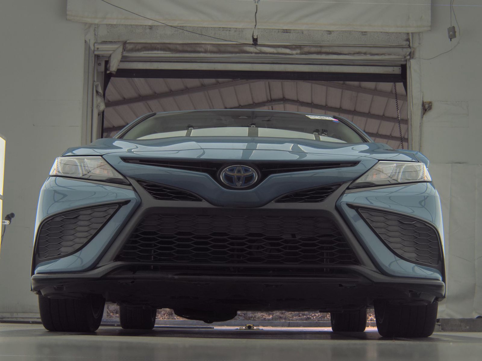 2023 Toyota Camry Hybrid SE FWD