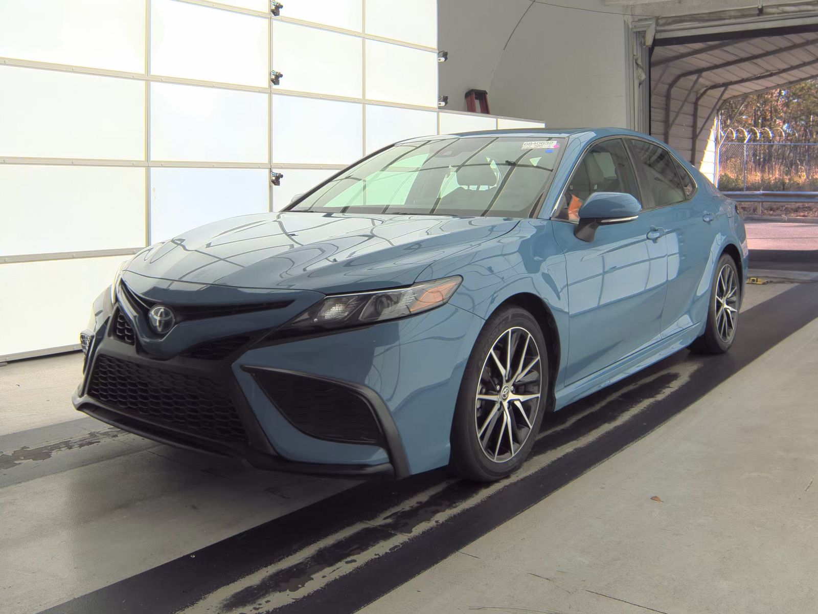 2023 Toyota Camry Hybrid SE FWD