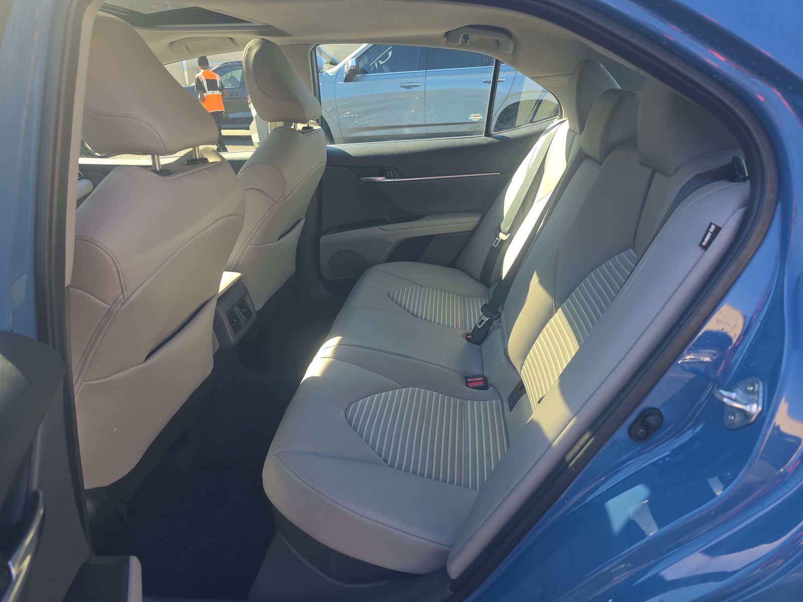 2023 Toyota Camry Hybrid SE FWD