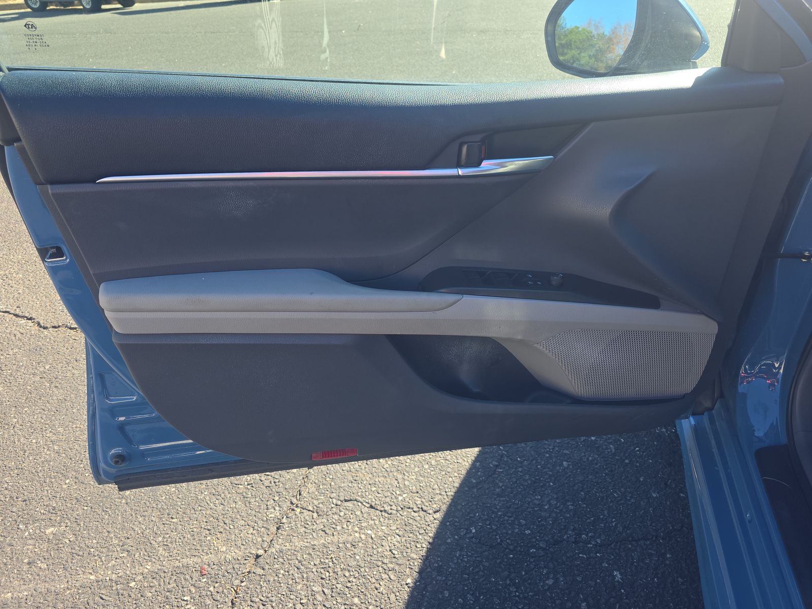 2023 Toyota Camry Hybrid SE FWD