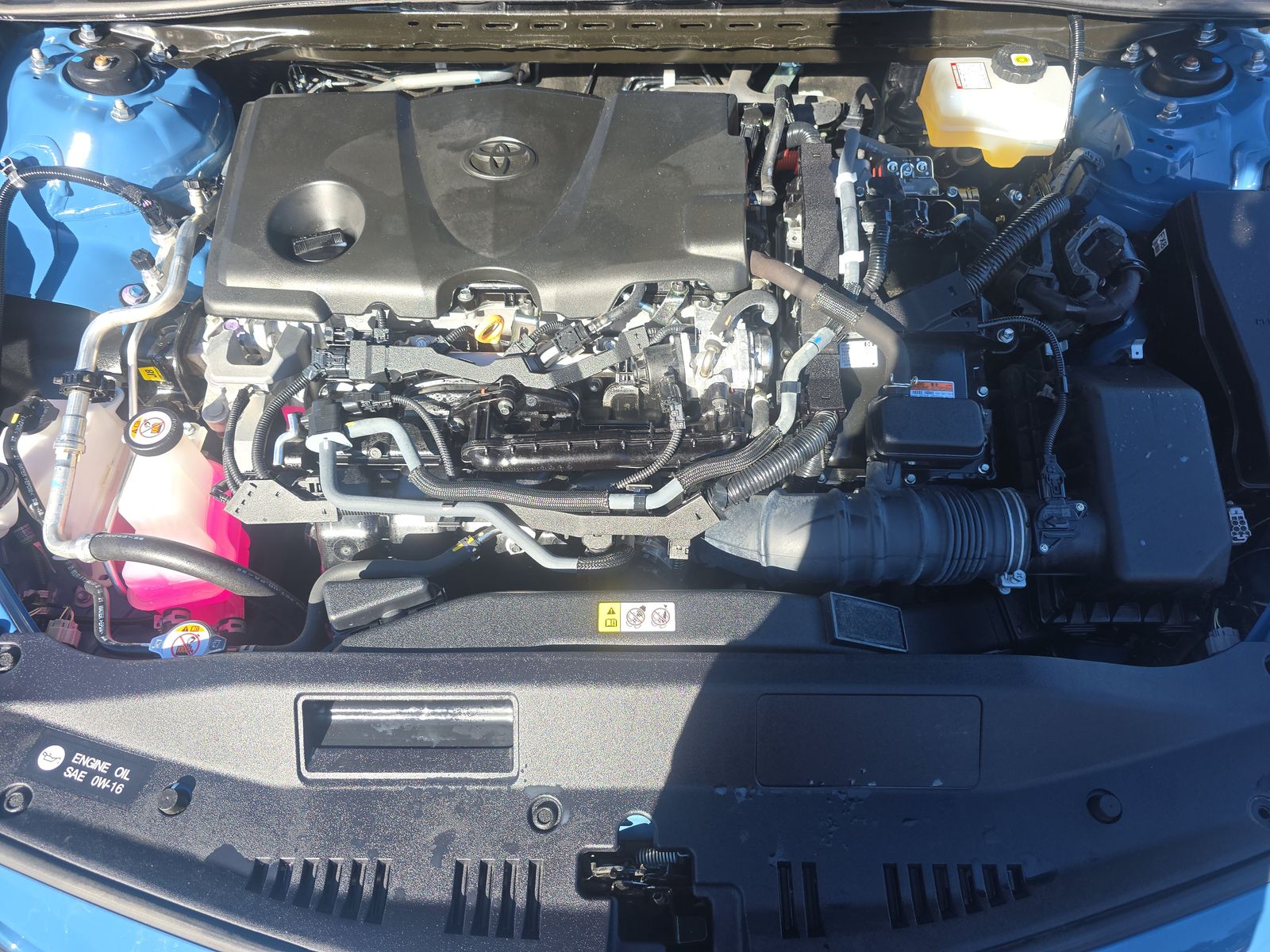 2023 Toyota Camry Hybrid SE FWD