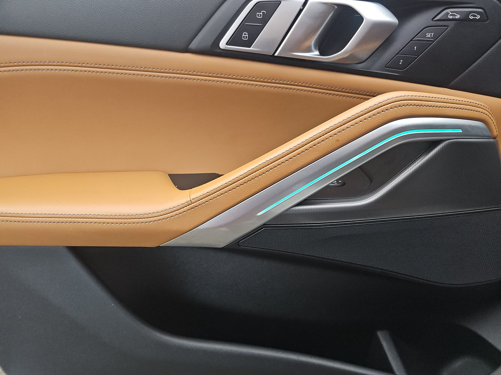 2023 BMW X6 xDrive40i AWD