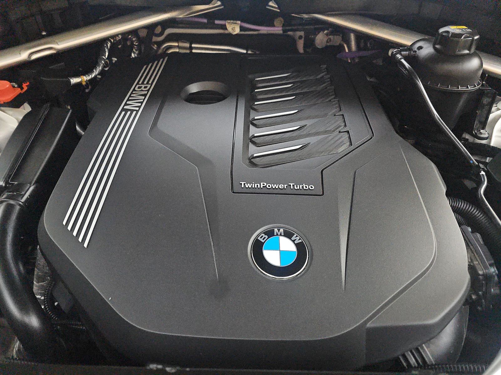 2023 BMW X6 xDrive40i AWD