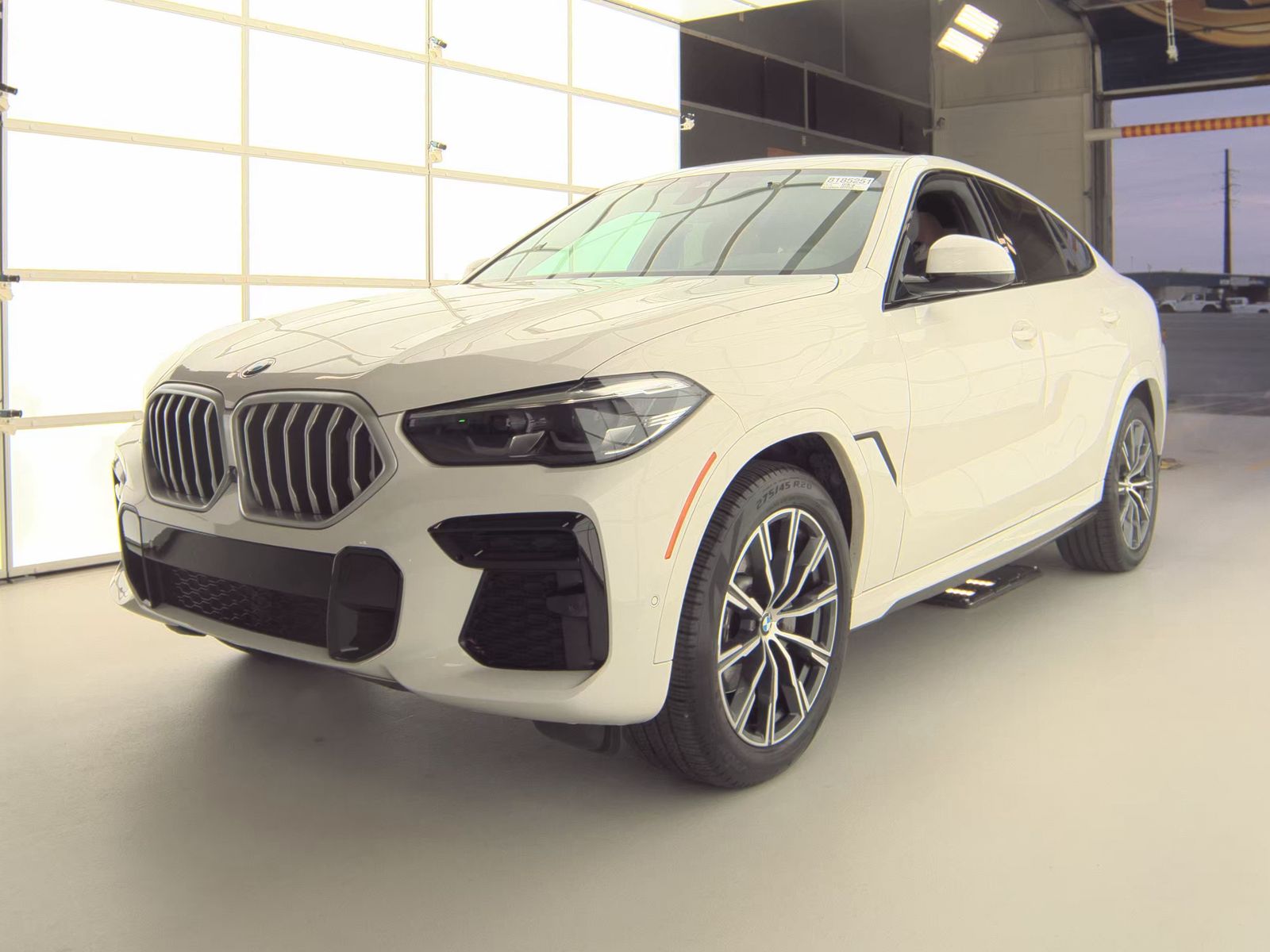 2023 BMW X6 xDrive40i AWD