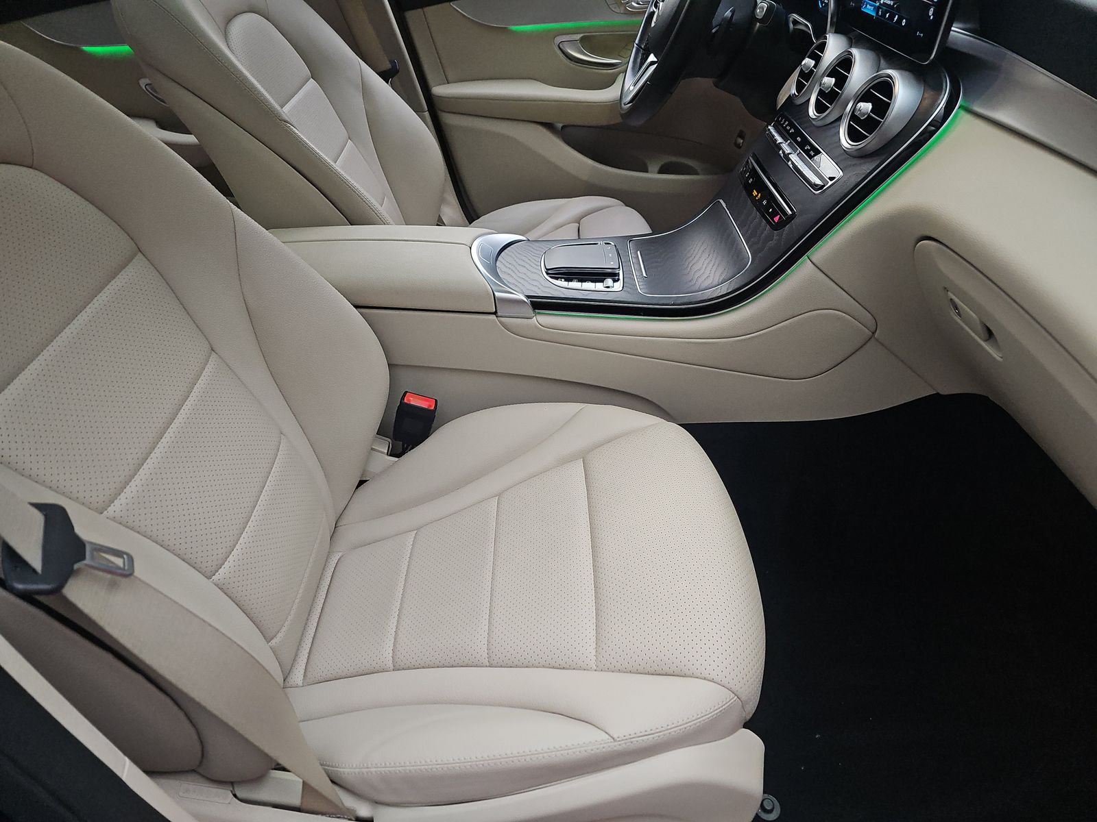 2022 Mercedes-Benz GLC GLC 300 AWD