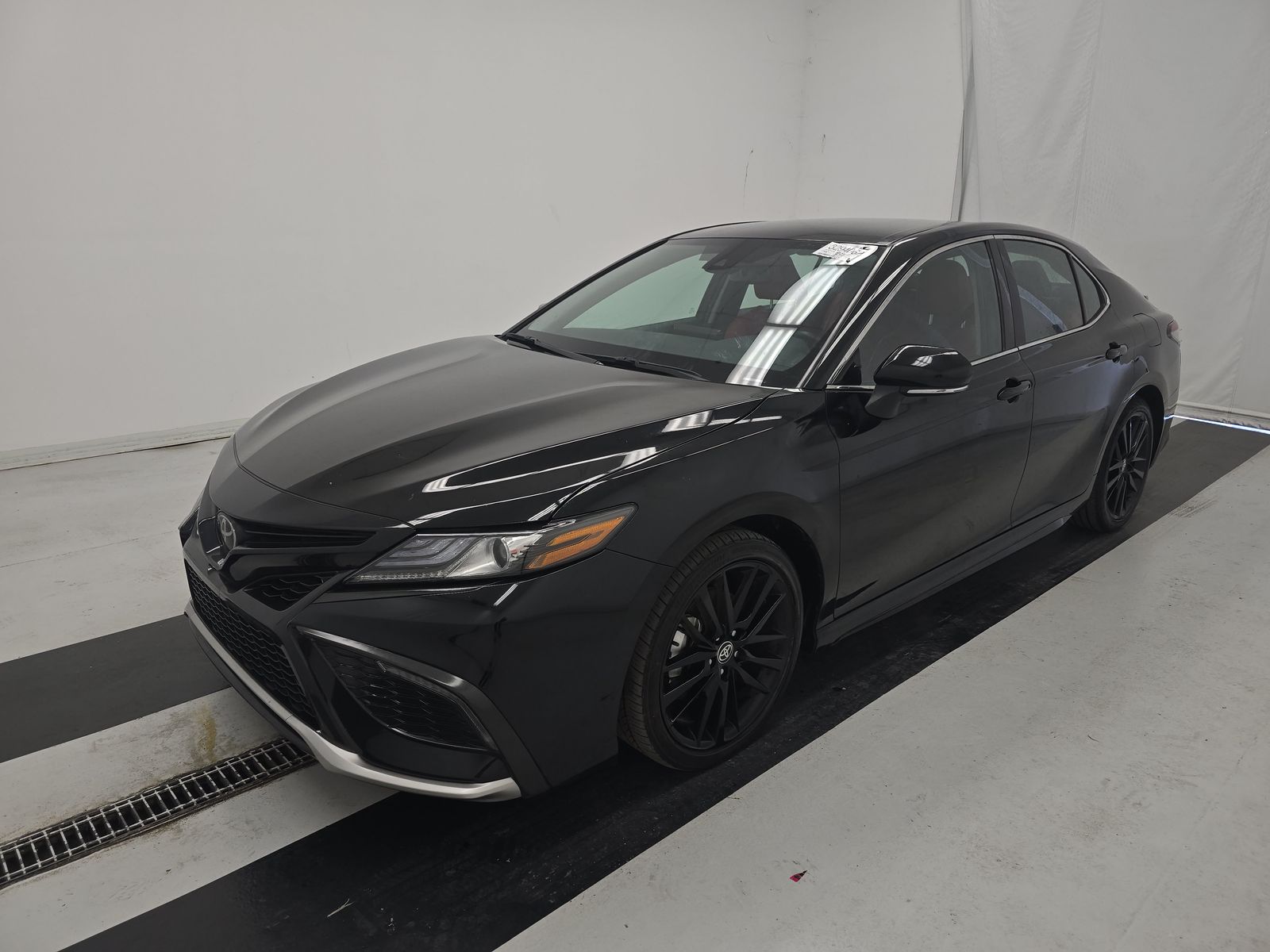 2024 Toyota Camry XSE FWD