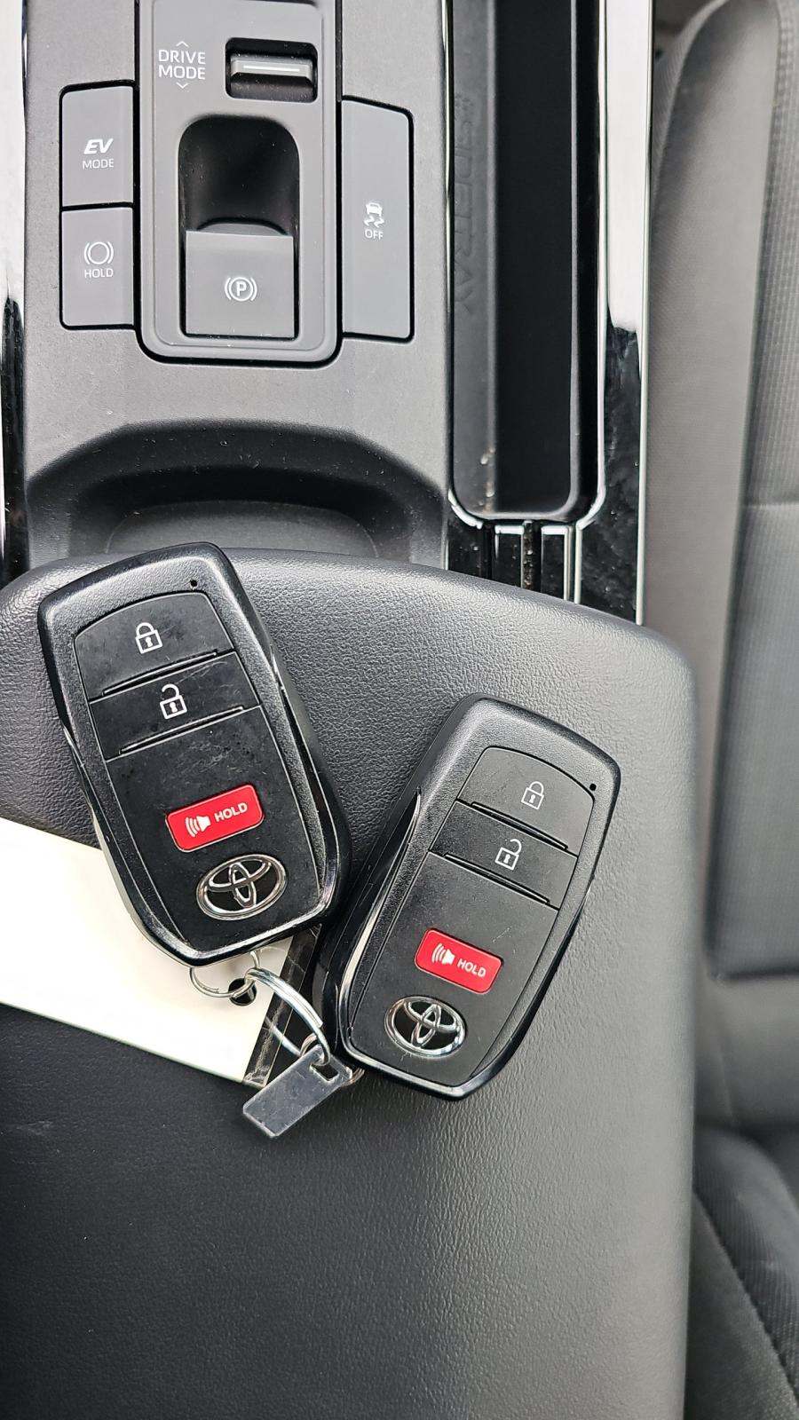 2024 Toyota Prius LE FWD