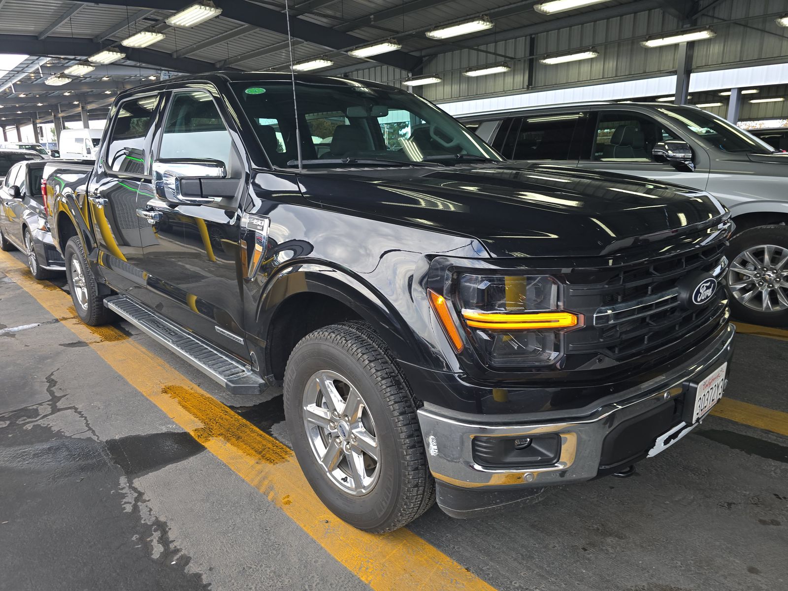 2024 Ford F-150 Hybrid XLT AWD