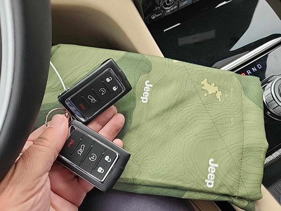 2024 Jeep Grand Cherokee Limited AWD