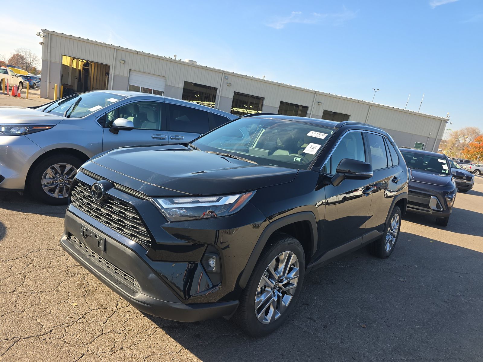 2025 Toyota RAV4 XLE Premium FWD