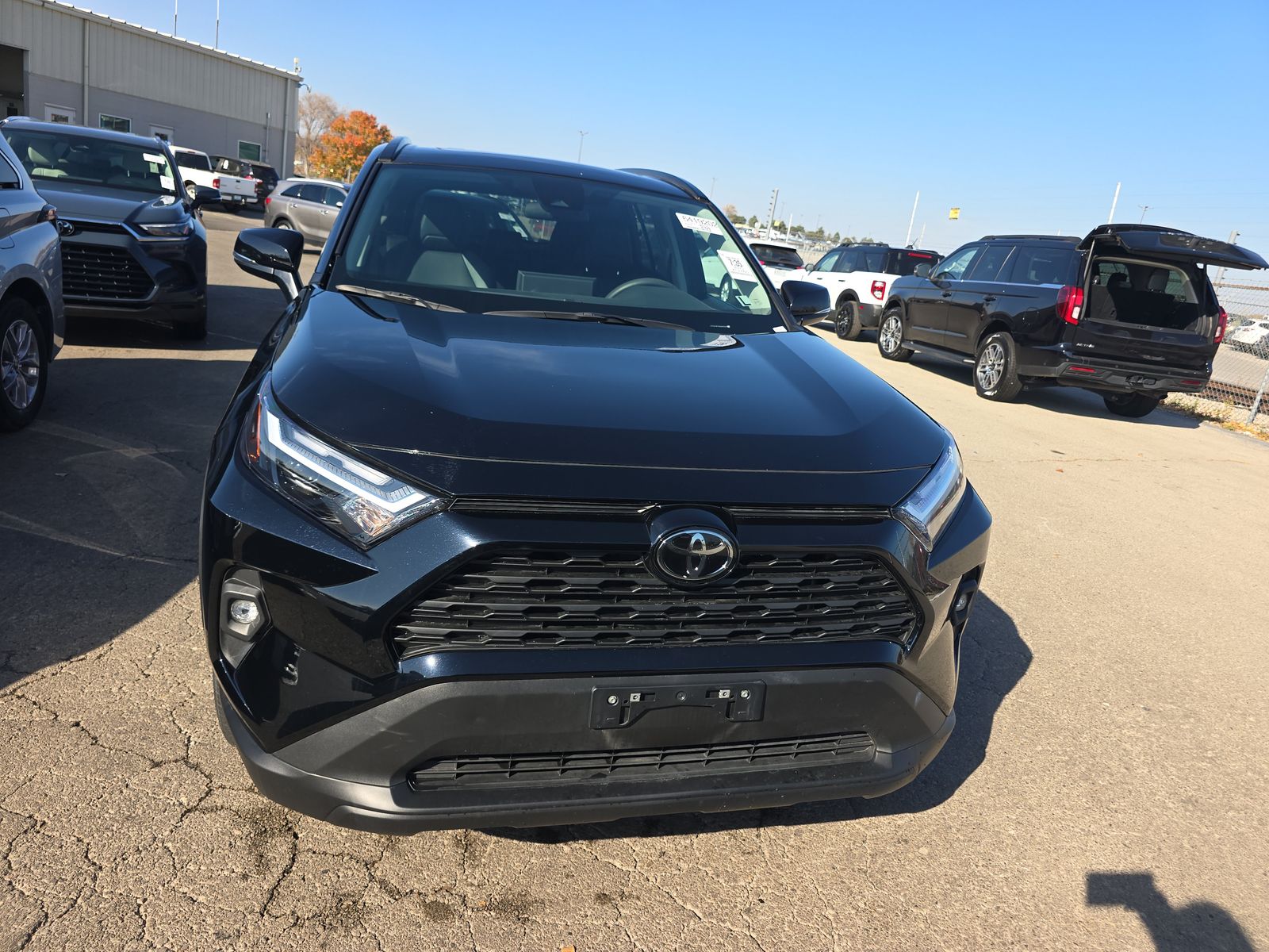 2025 Toyota RAV4 XLE Premium FWD