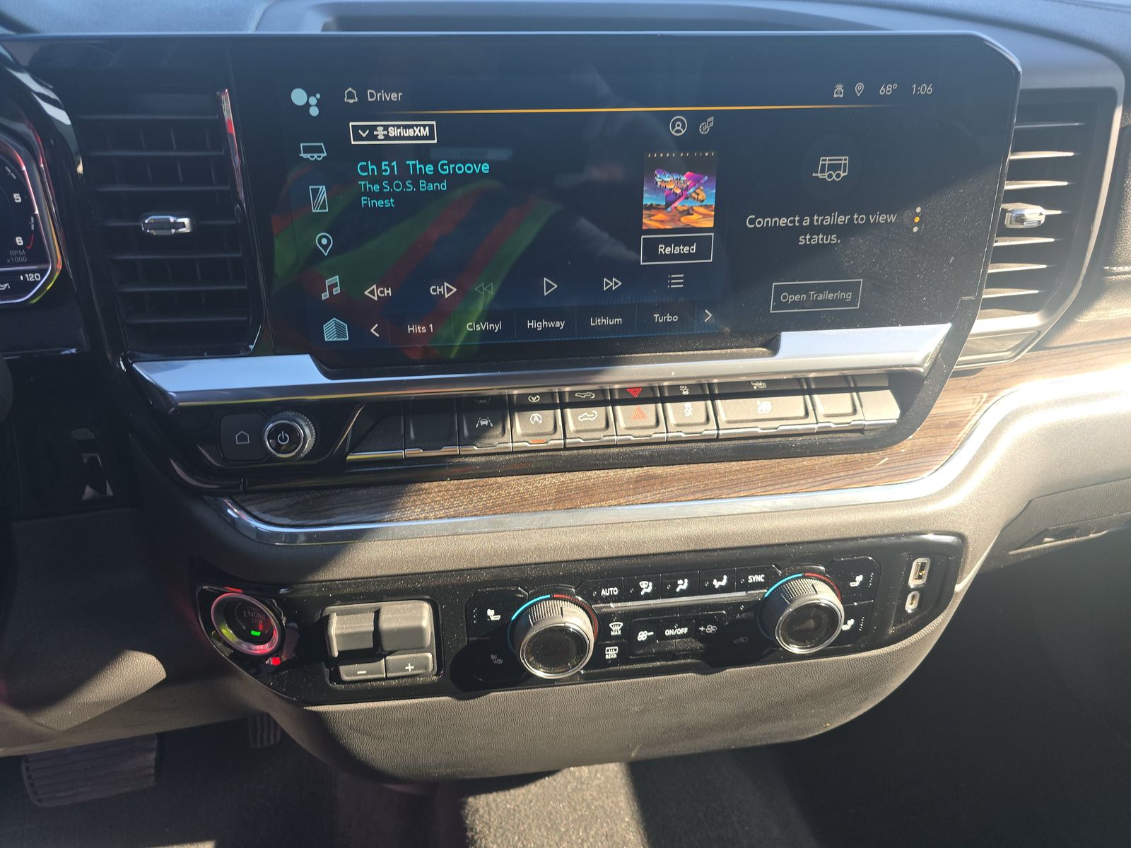 2023 Chevrolet Silverado 1500 LT AWD