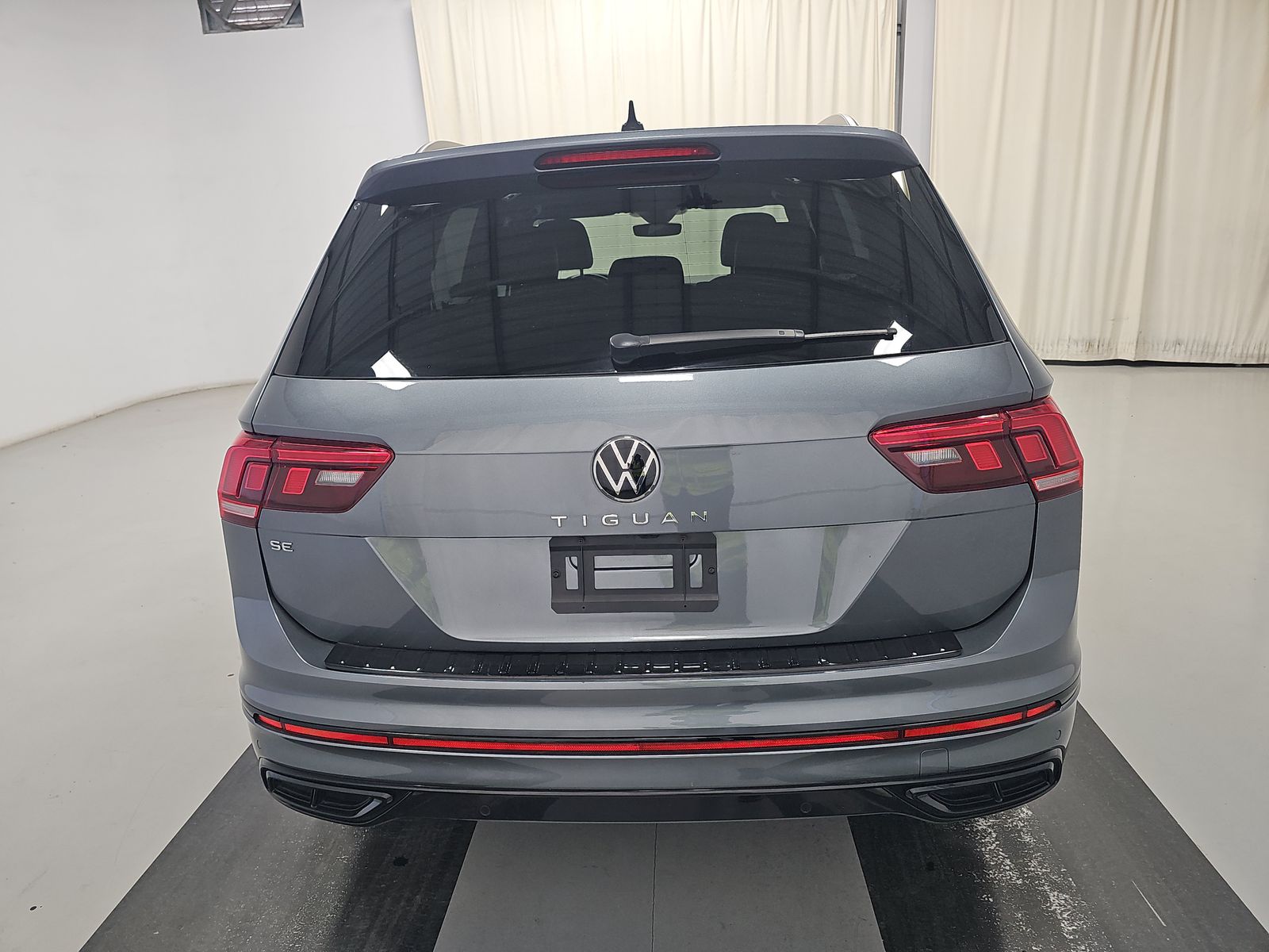 2024 Volkswagen Tiguan 2.0T SE R-Line Black FWD