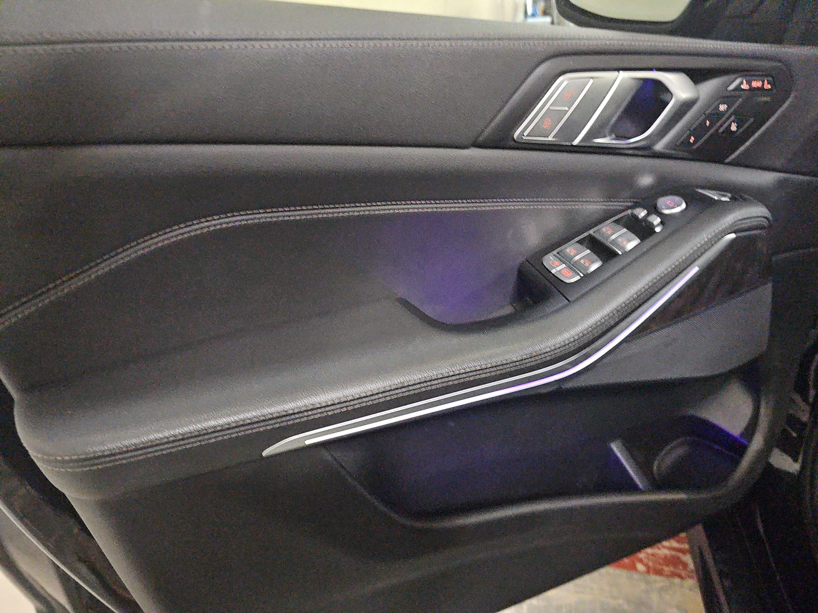 2022 BMW X7 xDrive40i AWD