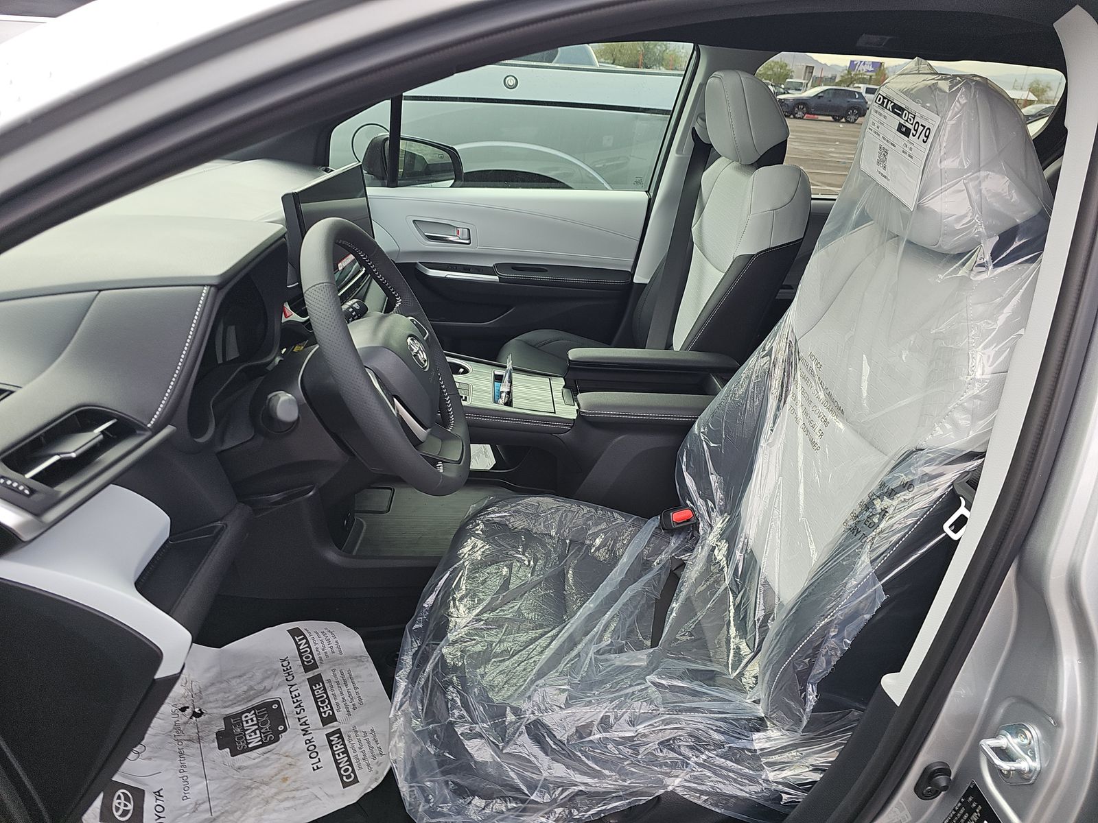 2025 Toyota Sienna XSE FWD