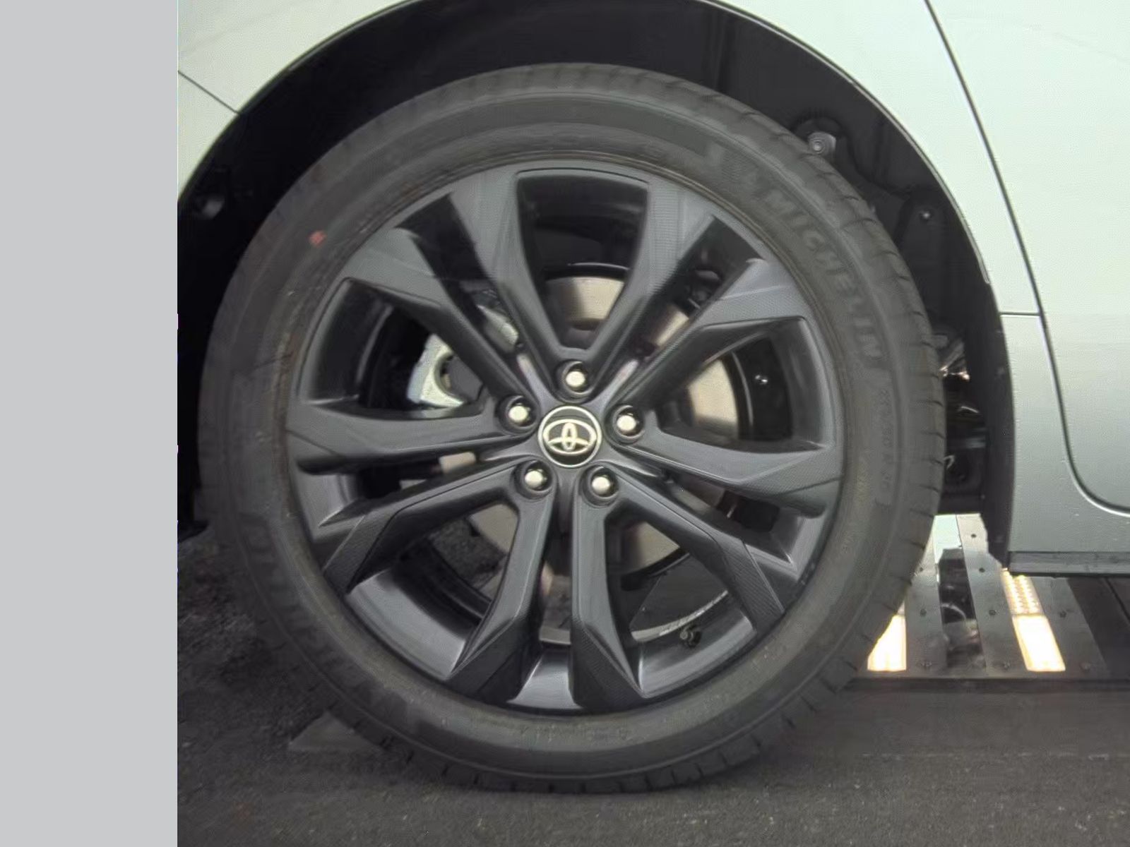 2025 Toyota Sienna XSE FWD