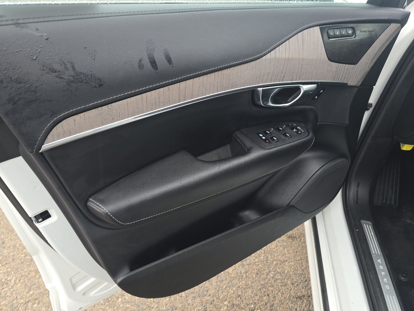 2023 Volvo XC90 B6 Ultimate AWD