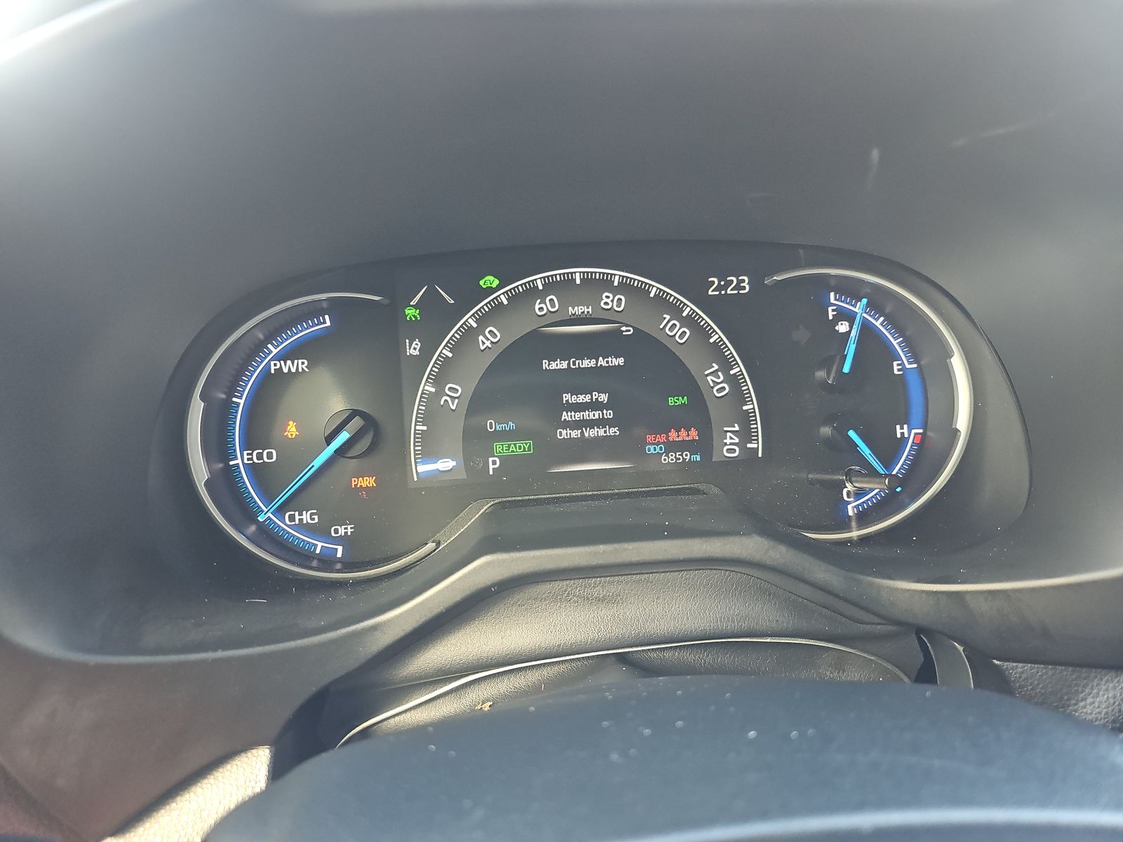 2025 Toyota RAV4 Hybrid XLE Premium AWD