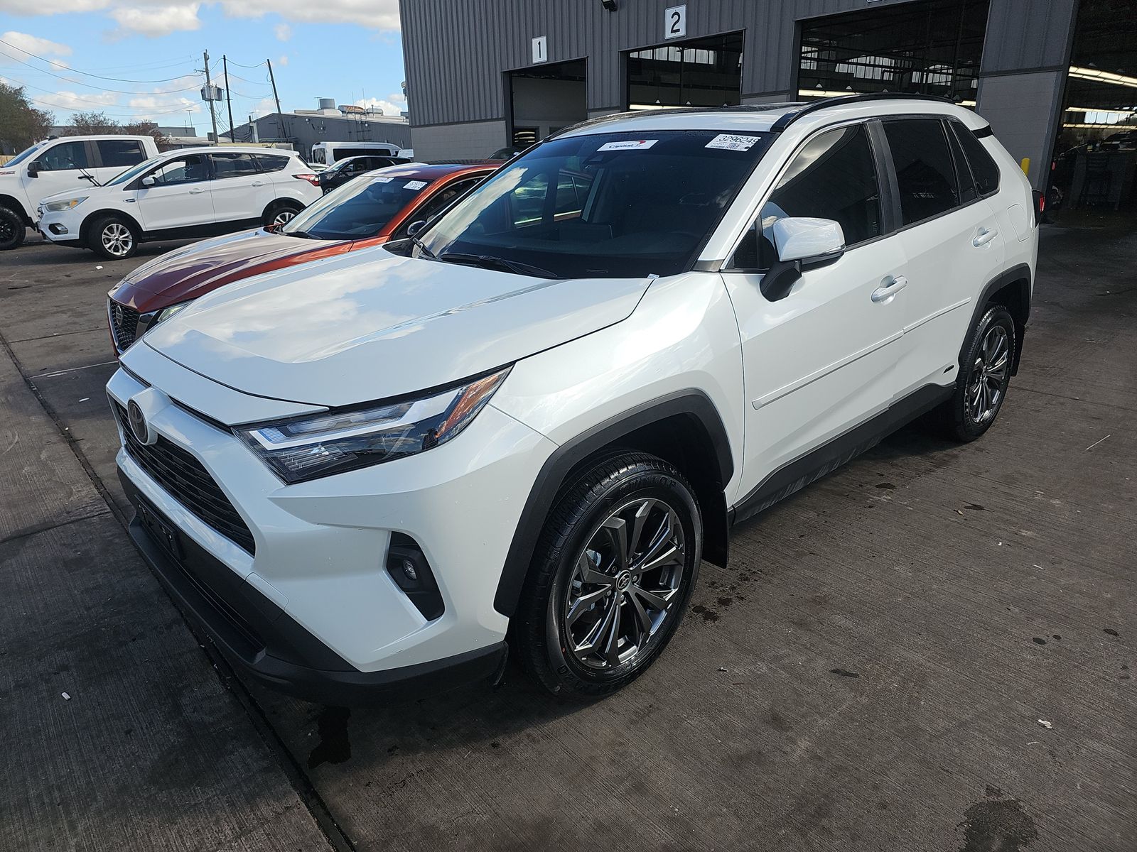 2025 Toyota RAV4 Hybrid XLE Premium AWD