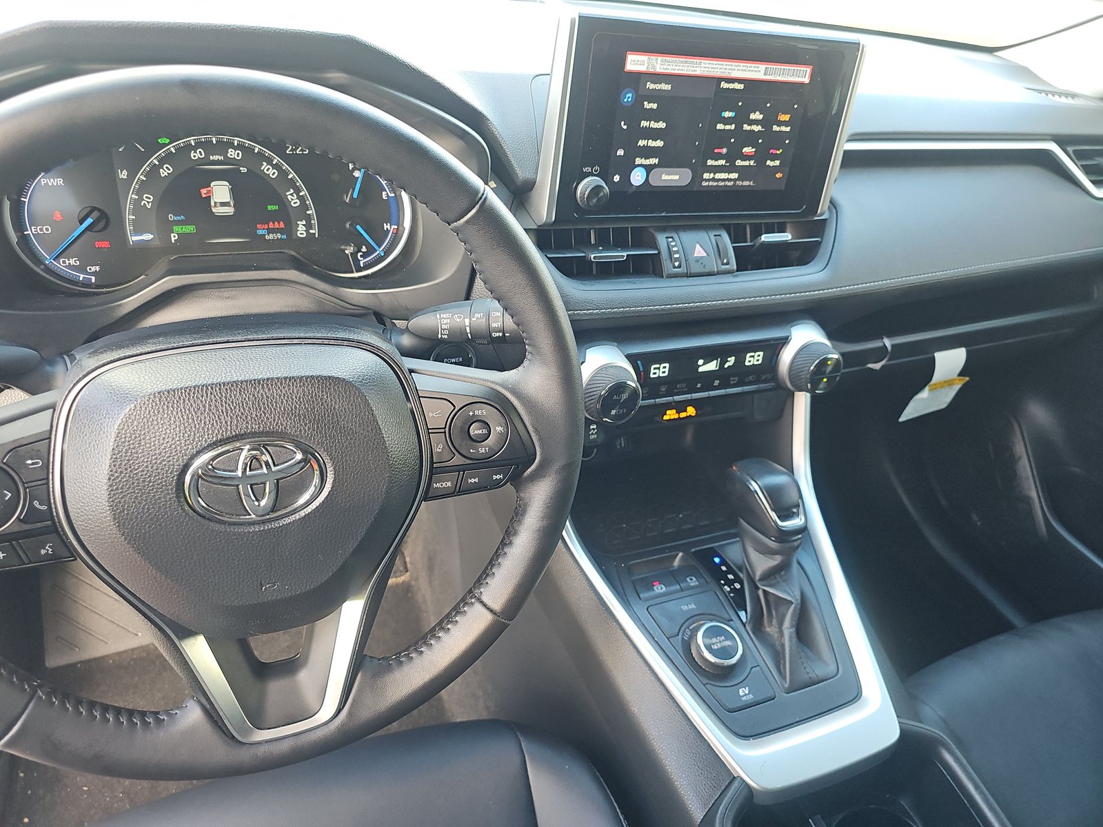 2025 Toyota RAV4 Hybrid XLE Premium AWD