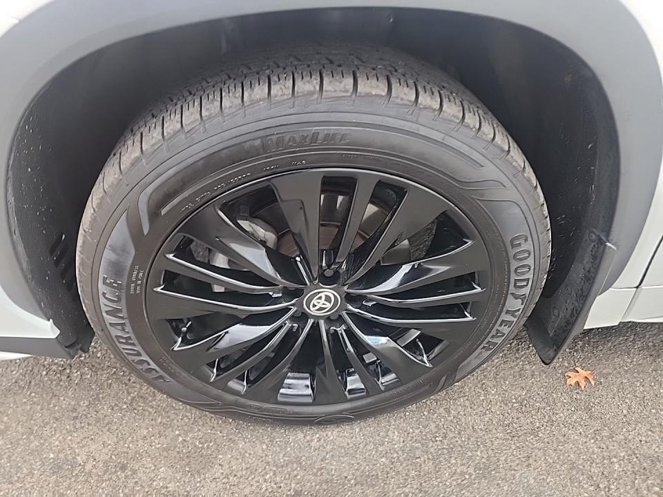 2023 Toyota Highlander XSE AWD