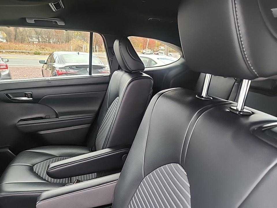 2023 Toyota Highlander XSE AWD