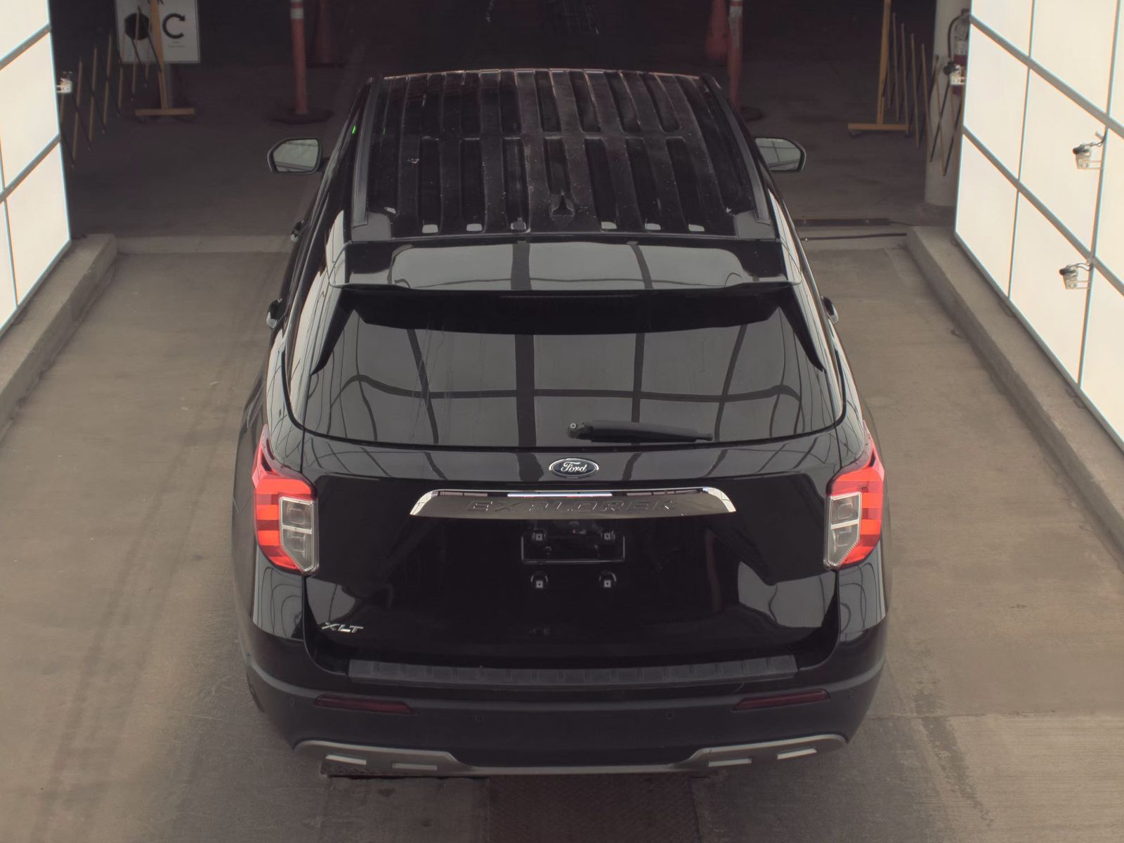 2024 Ford Explorer XLT RWD