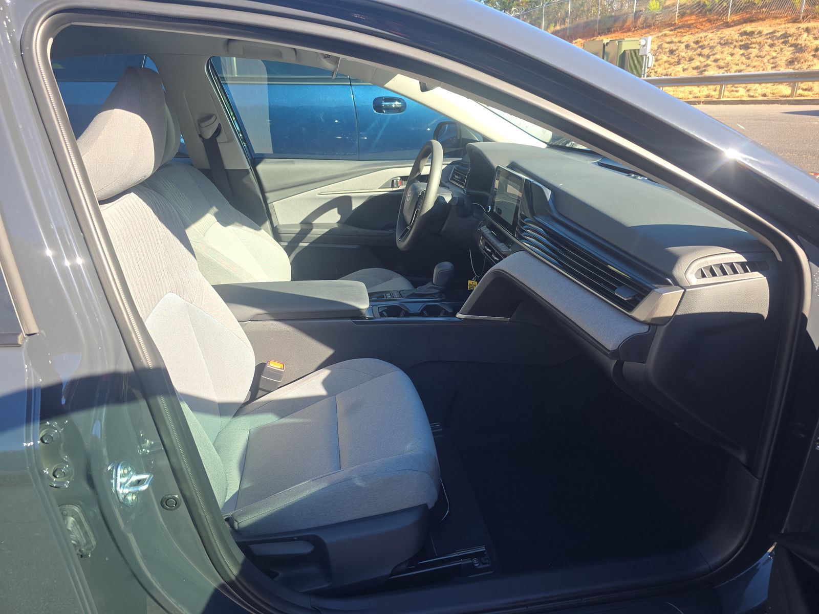 2025 Toyota Camry LE FWD