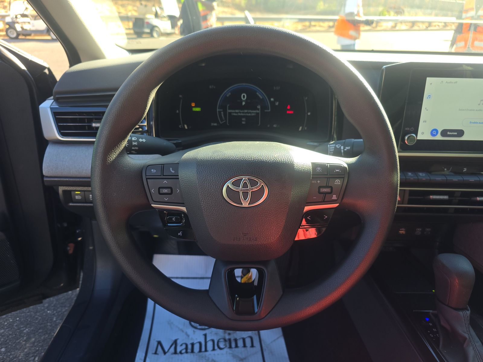 2025 Toyota Camry LE FWD