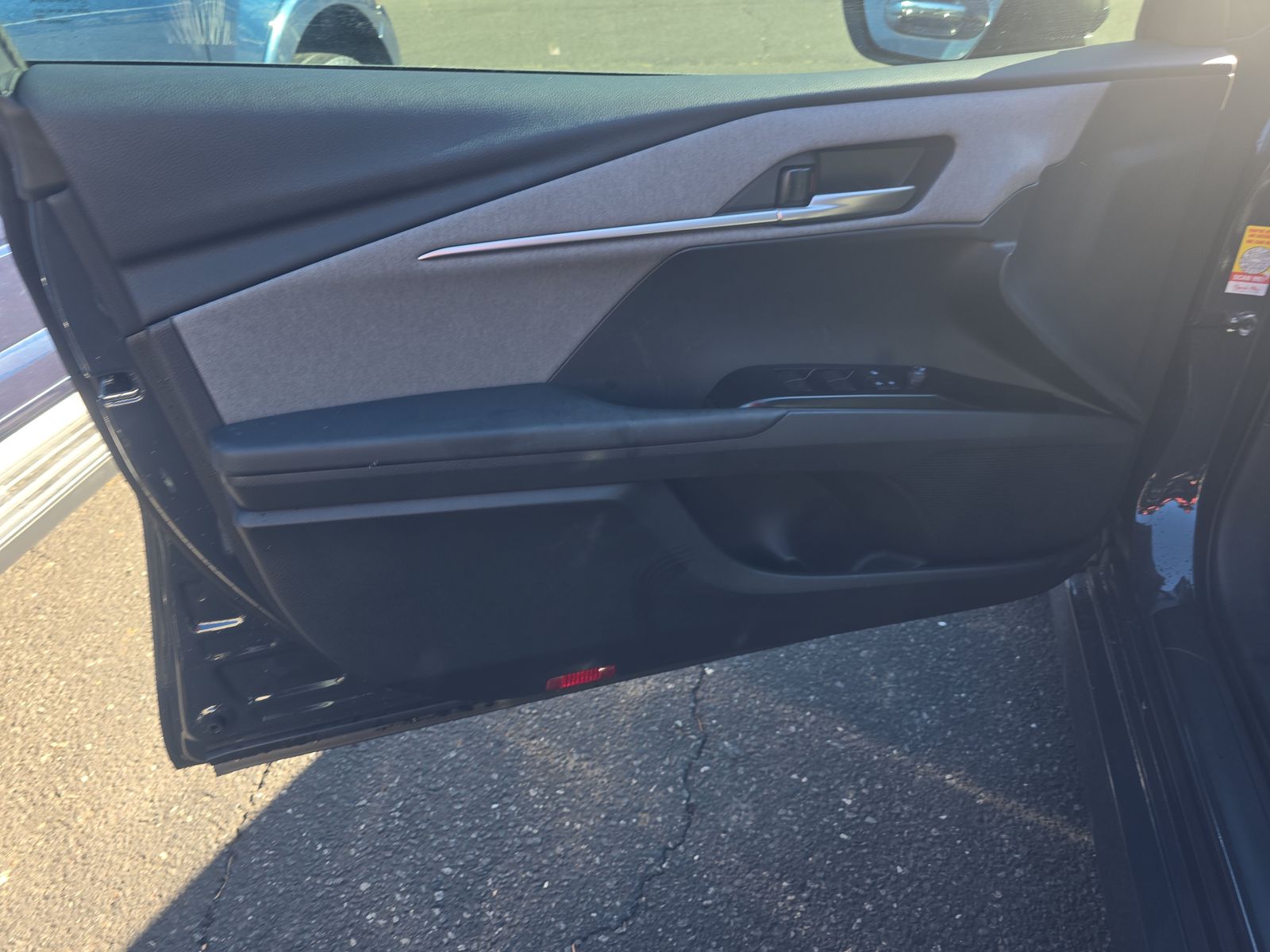 2025 Toyota Camry LE FWD