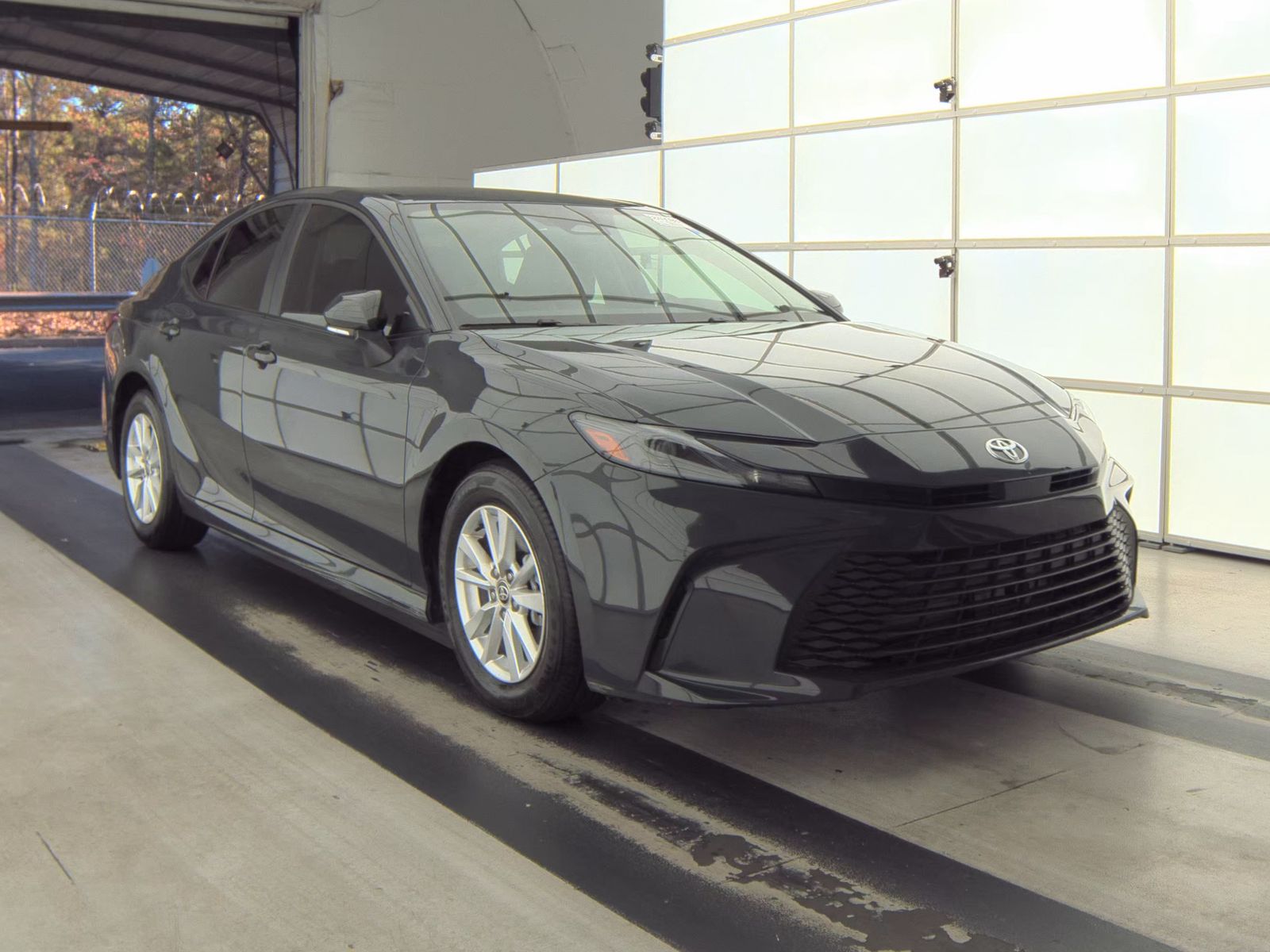 2025 Toyota Camry LE FWD